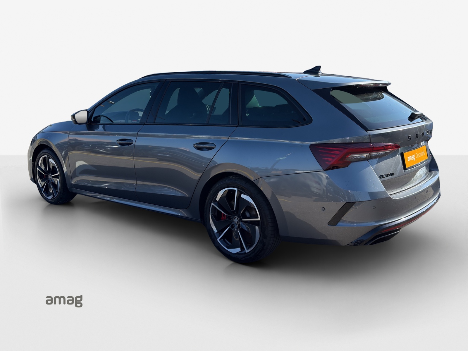 SKODA Octavia Combi 2.0 TSI DSG RS-showroom-element-2