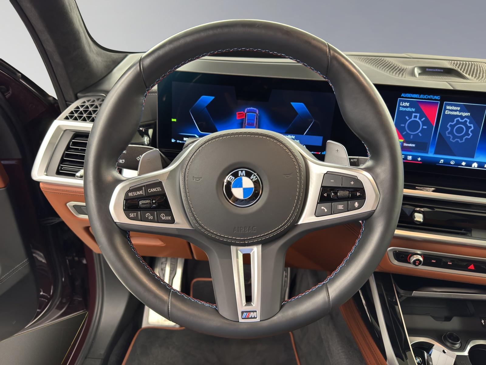 BMW X7 M60i-image-15