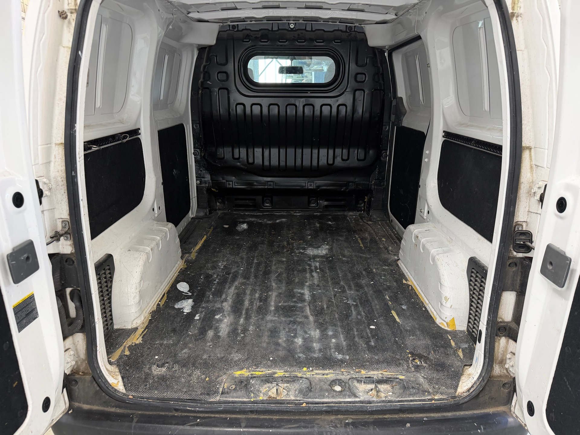 NISSAN NV200 1.5 dCi 90 Comfort Euro 6 | Zahnriemen ers. | Klima | Navi | RF-Kamera-image-11