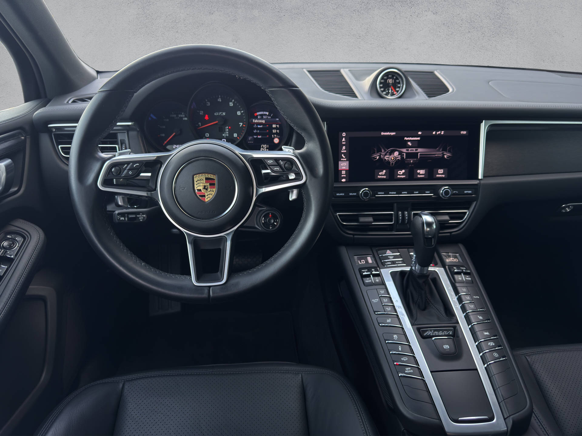 PORSCHE Macan GTS-image-5