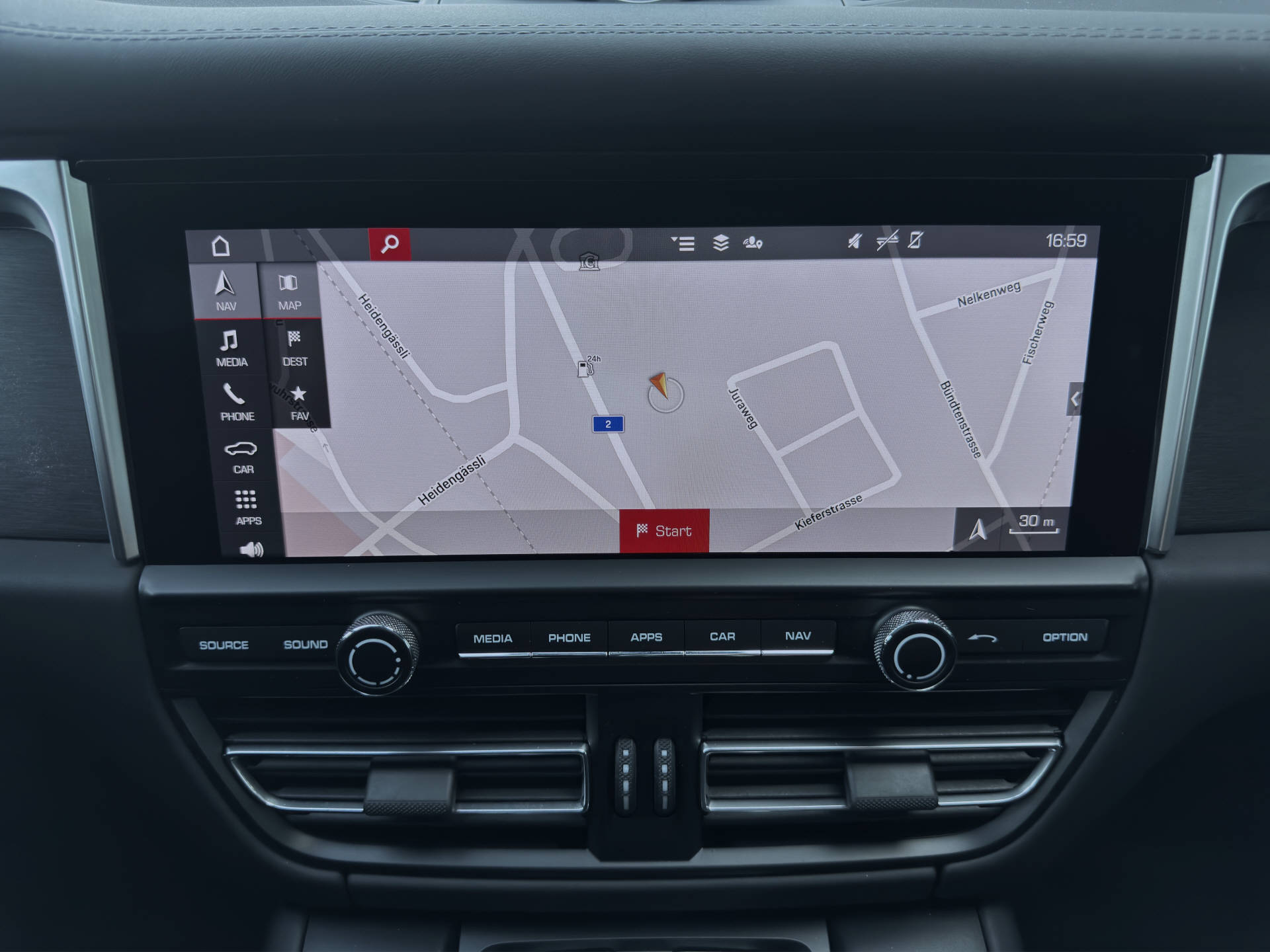 PORSCHE Macan GTS-image-8