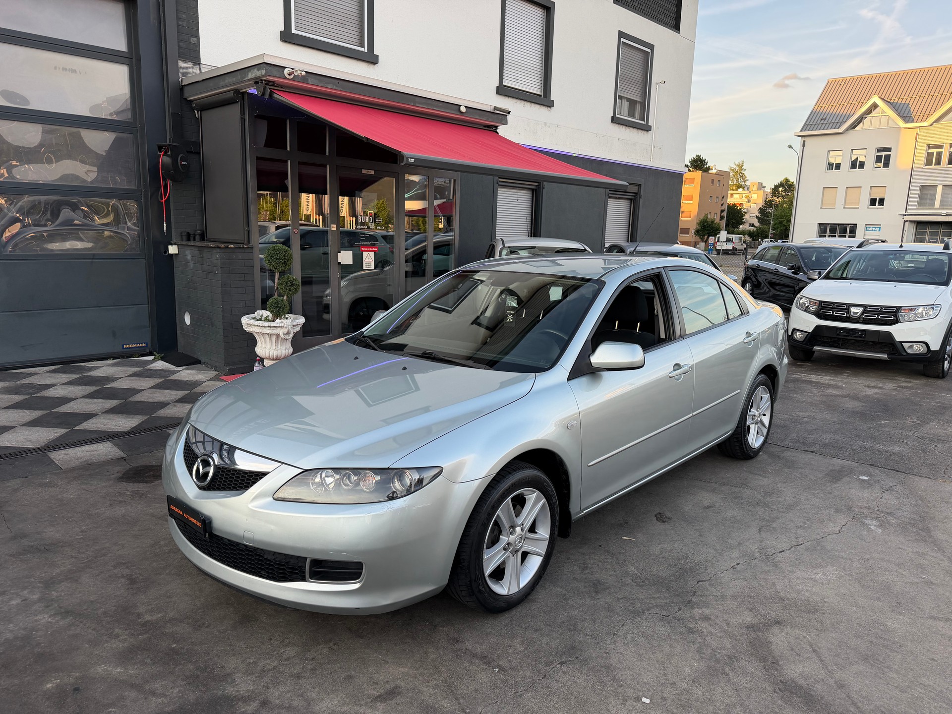 MAZDA 6 2.0 16V Exclusive-showroom-element-3