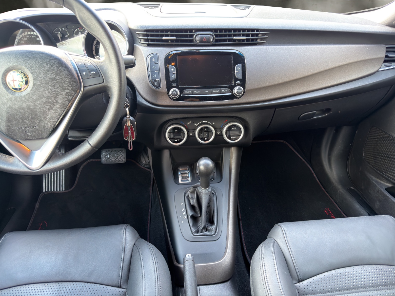 ALFA ROMEO Giulietta 1.4 MultiAir Exclusive TCT-image-13