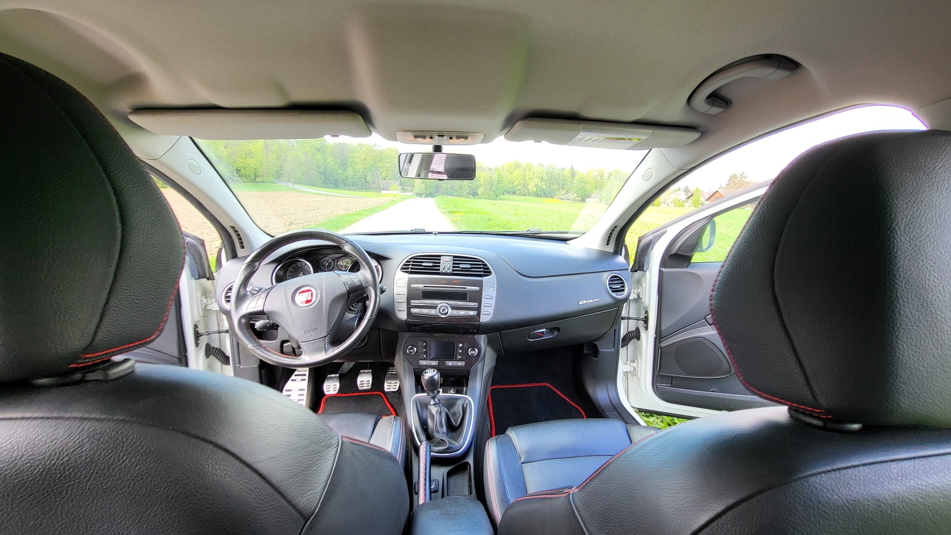 FIAT 1.4 16V T-JET 150 Sport-image-4