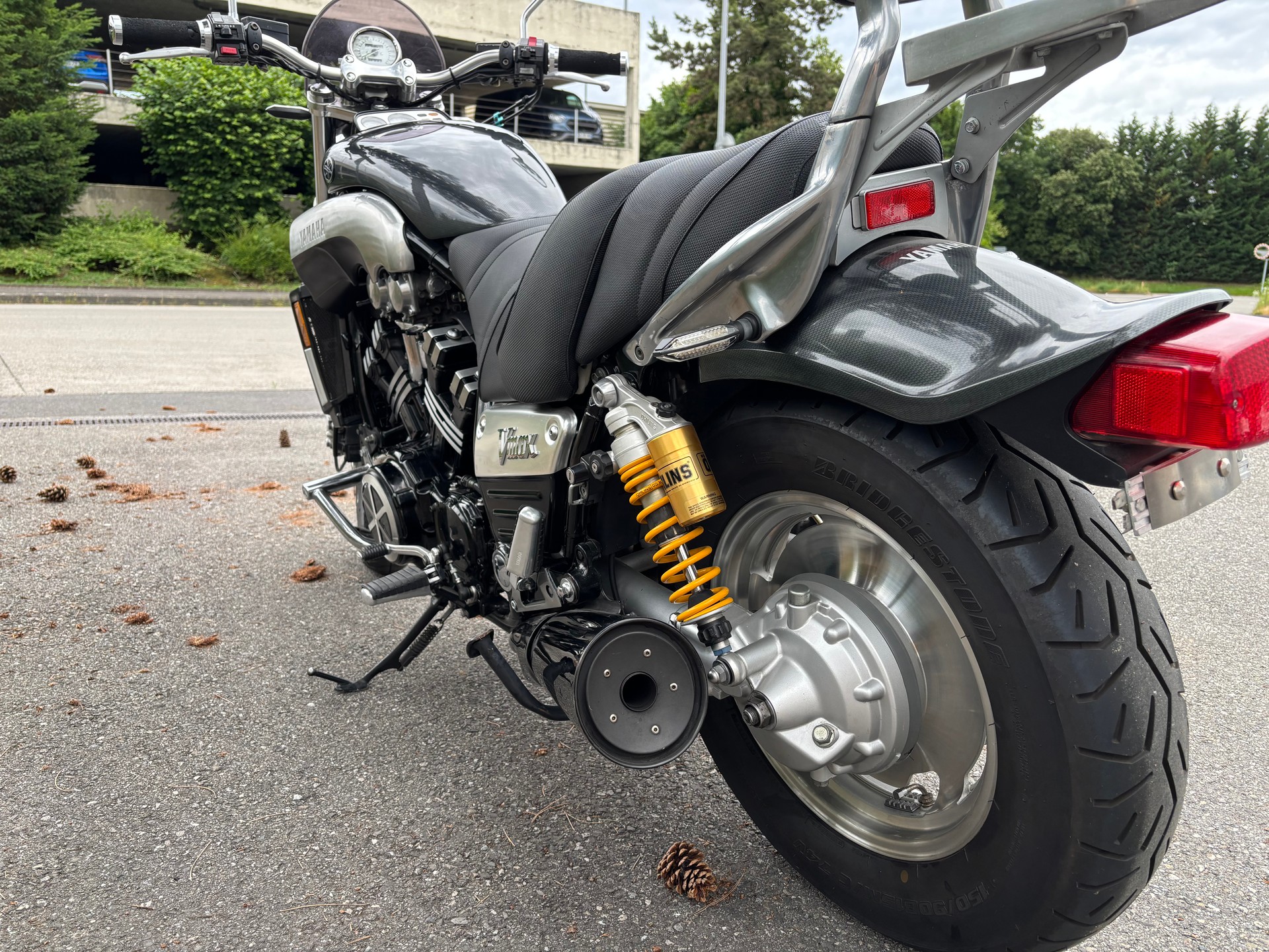 YAMAHA V-Max VMX 1200 (CAN)-image-3