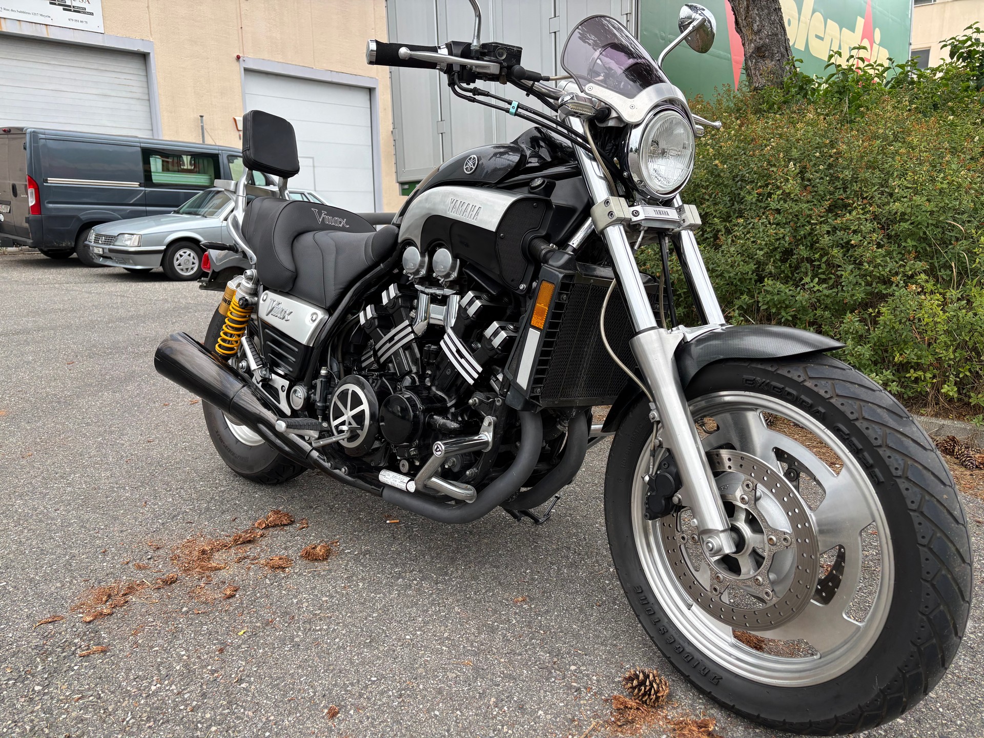 YAMAHA V-Max VMX 1200 (CAN)-image-0
