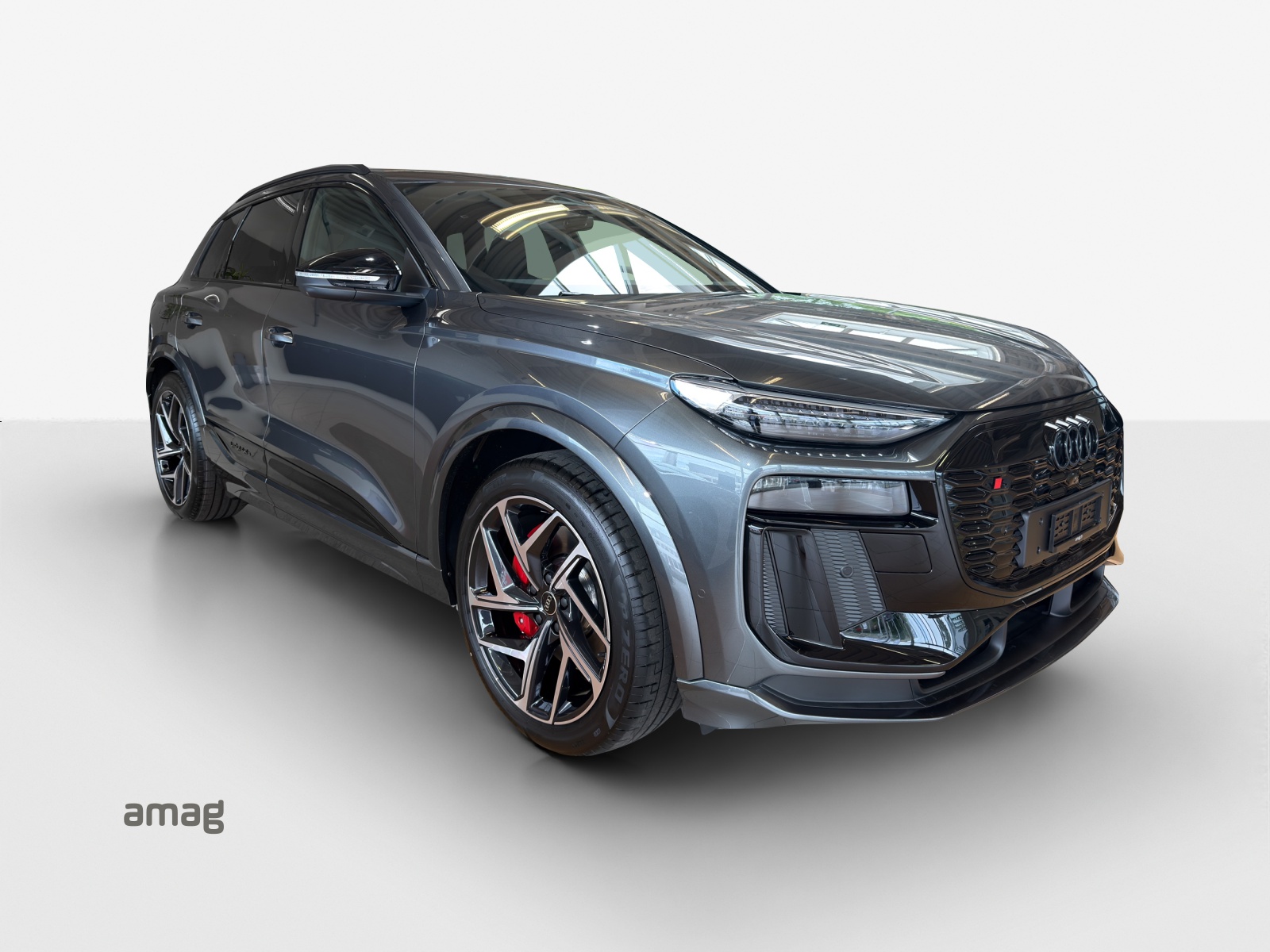 AUDI SQ6 e-tron quattro-image-5
