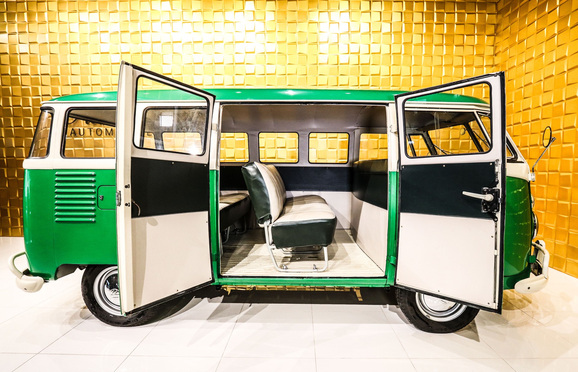 VW T1 Combi Brasil-image-16
