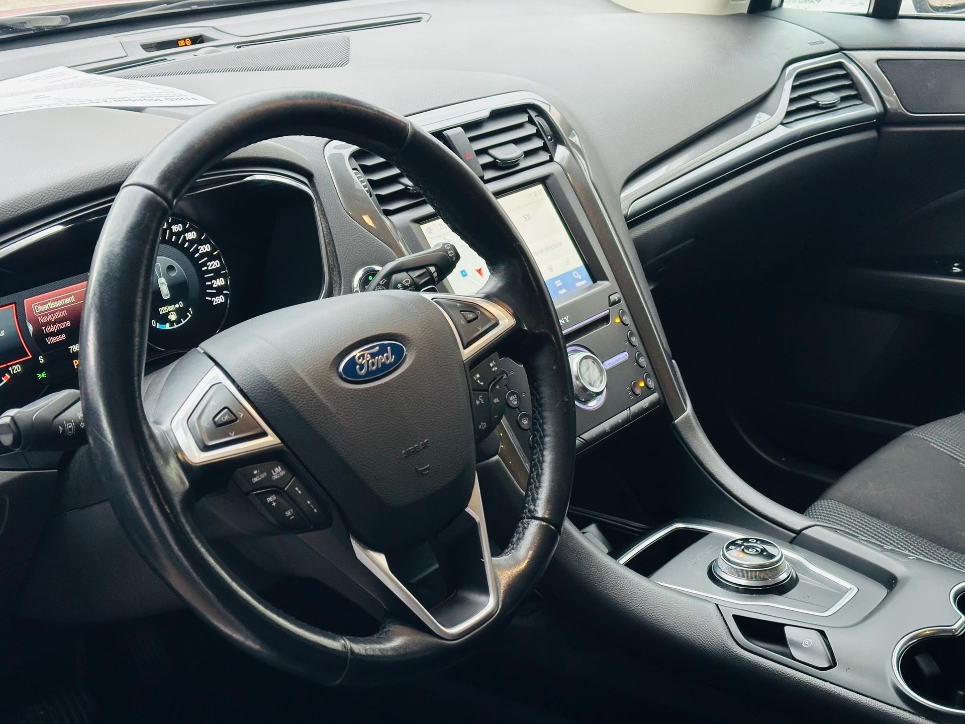 FORD Mondeo 2.0 TDCi Titanium Automatik-image-10