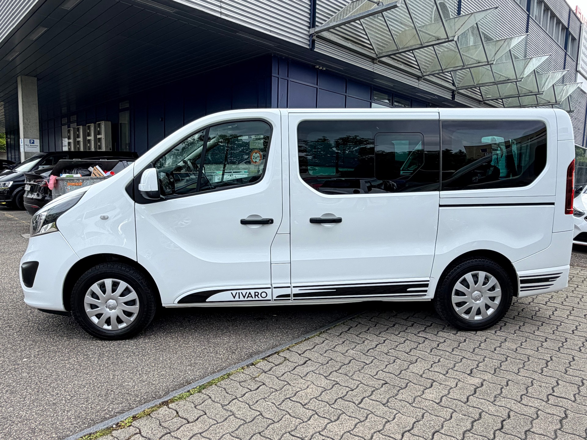 OPEL Vivaro 1.6 CDTI Combi+ 2.7t L1H1-image-6
