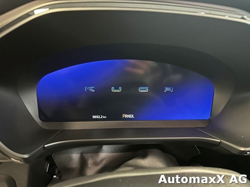 FORD Kuga 2.5 Plug-in Hybrid ST-Line X-image-14