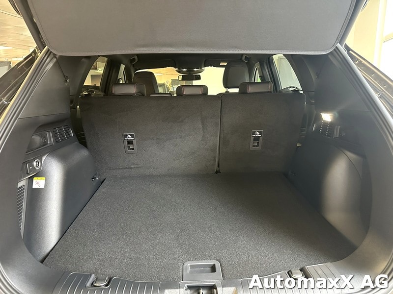 FORD Kuga 2.5 Plug-in Hybrid ST-Line X-image-13