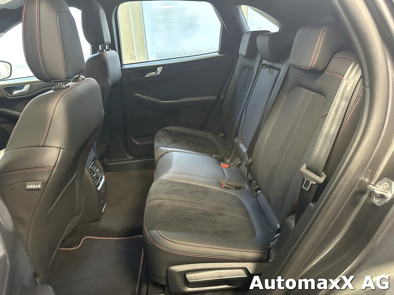 FORD Kuga 2.5 Plug-in Hybrid ST-Line X-image-12