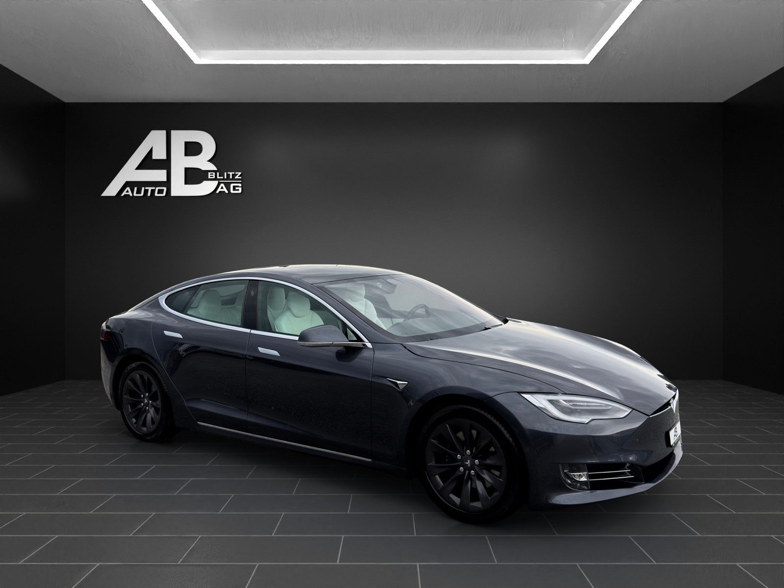 TESLA Model S 75 D 4x4 mit 525 PS-image-5