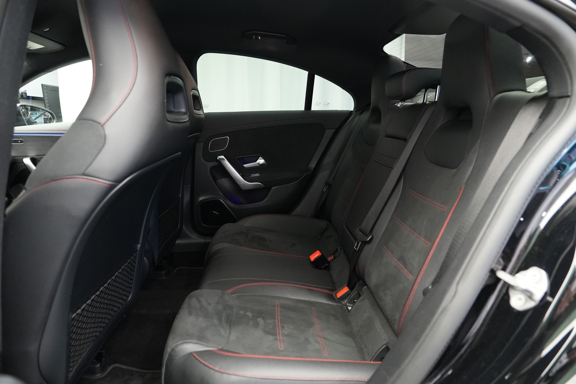 MERCEDES-BENZ CLA 200 AMG Line 7G-DCT *CH-Fahrzeug*-image-14