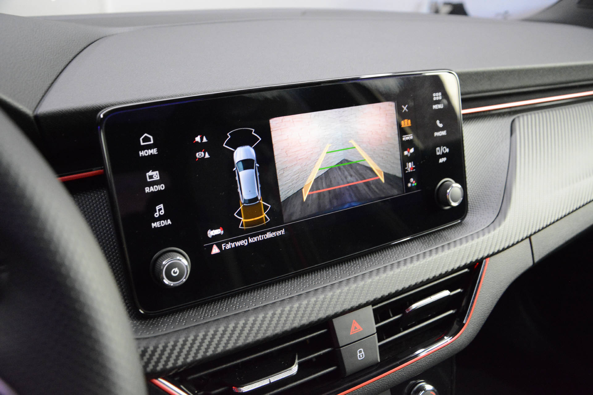 SKODA Scala 1.5 TSI Monte Carlo DSG-image-19