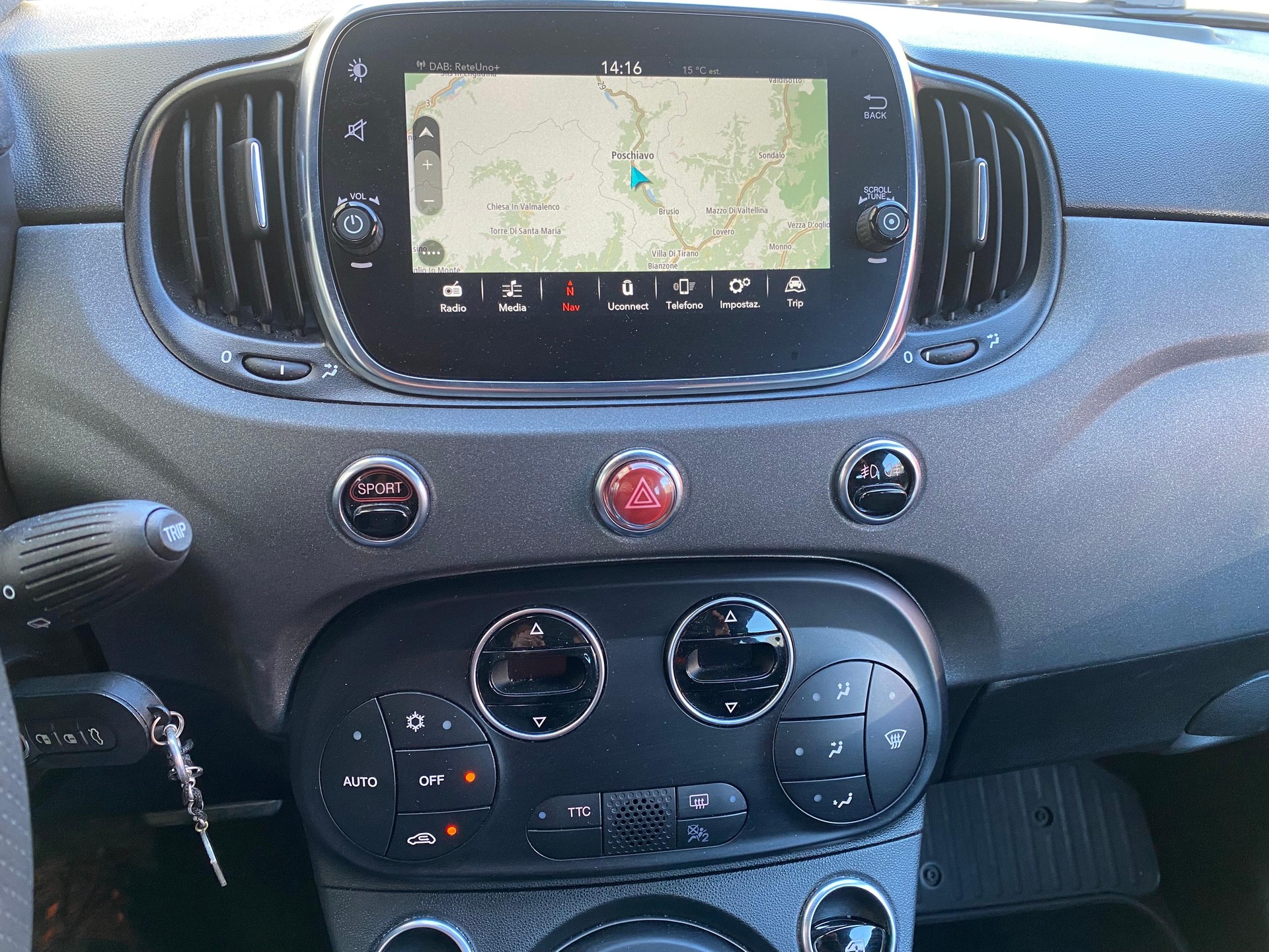 FIAT 595 Abarth 1.4 T-Jet 180 Competizione-image-9