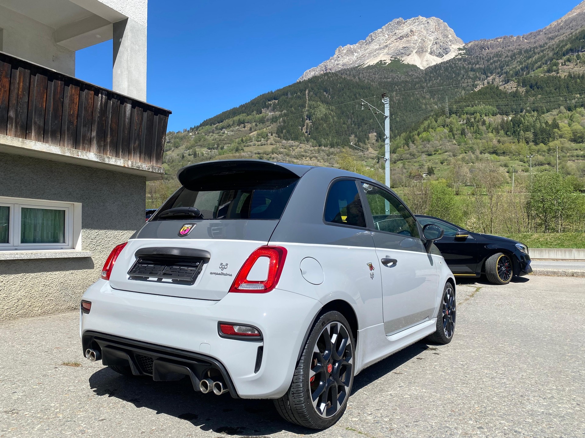 FIAT 595 Abarth 1.4 T-Jet 180 Competizione-image-4