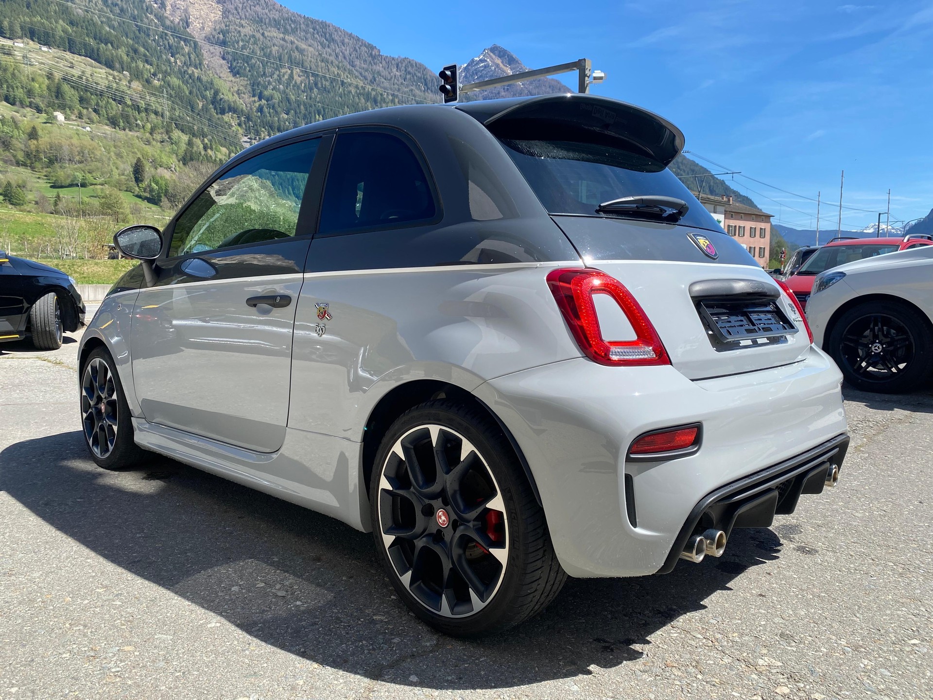 FIAT 595 Abarth 1.4 T-Jet 180 Competizione-image-1