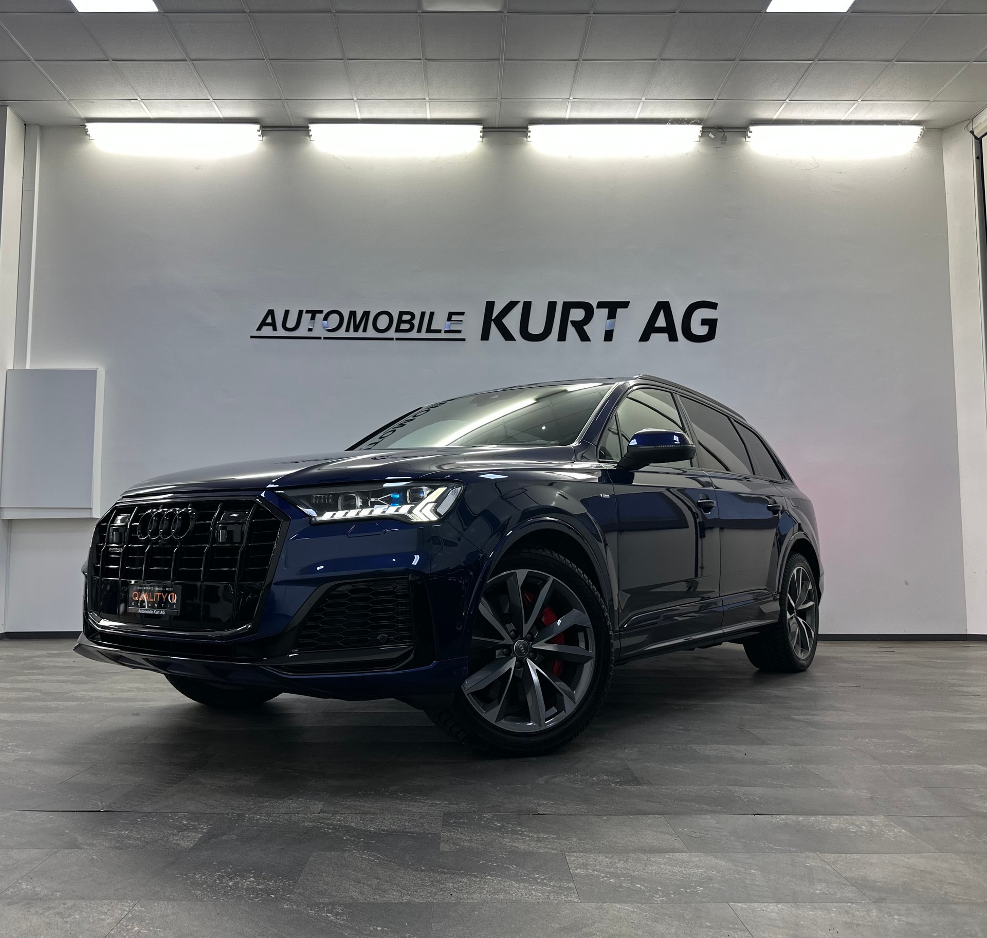 AUDI Q7 55 TFSI e quattro PHEV S line tiptronic-showroom-element-1