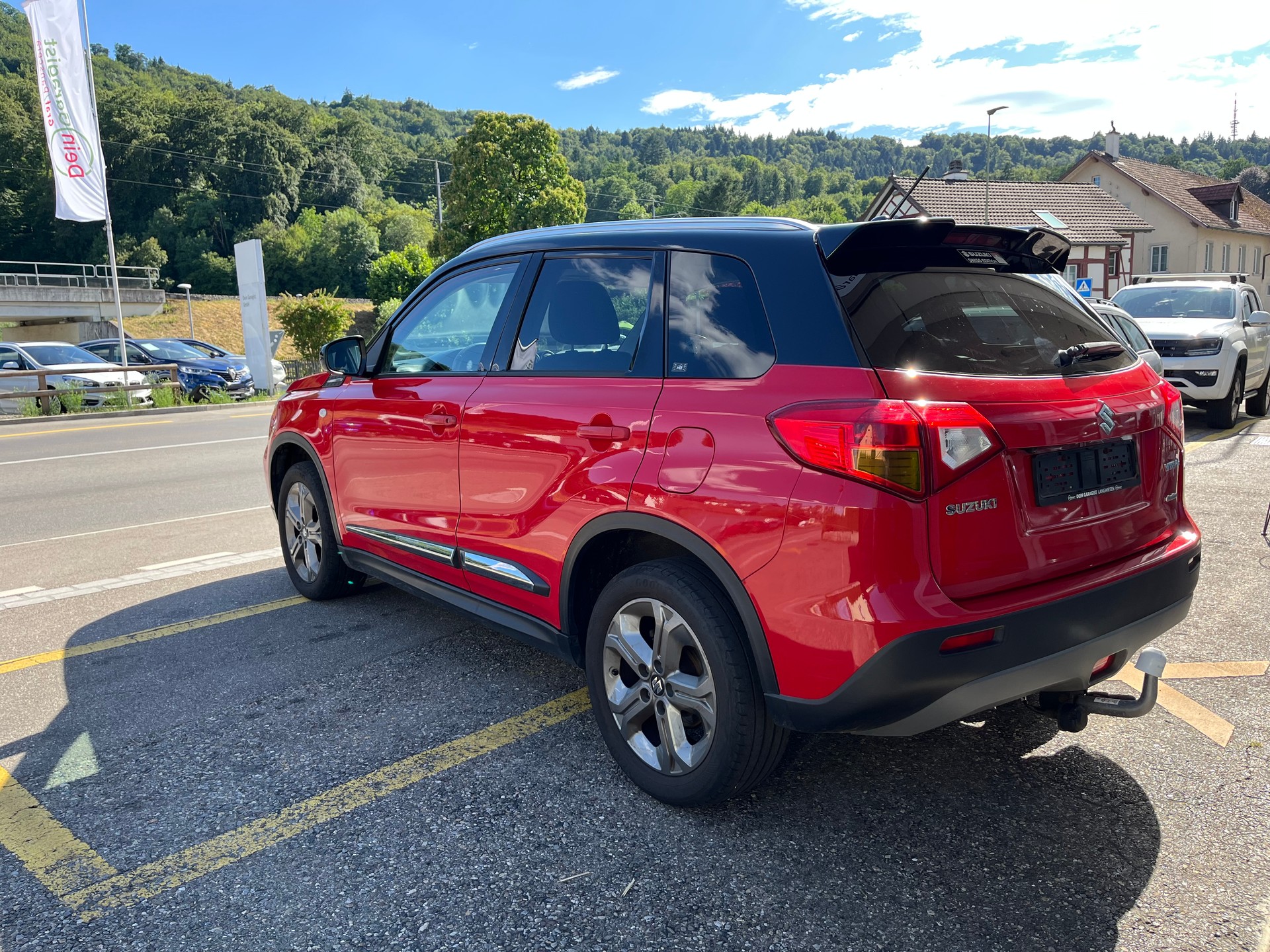 SUZUKI Vitara 1.6 TD Compact+-image-1