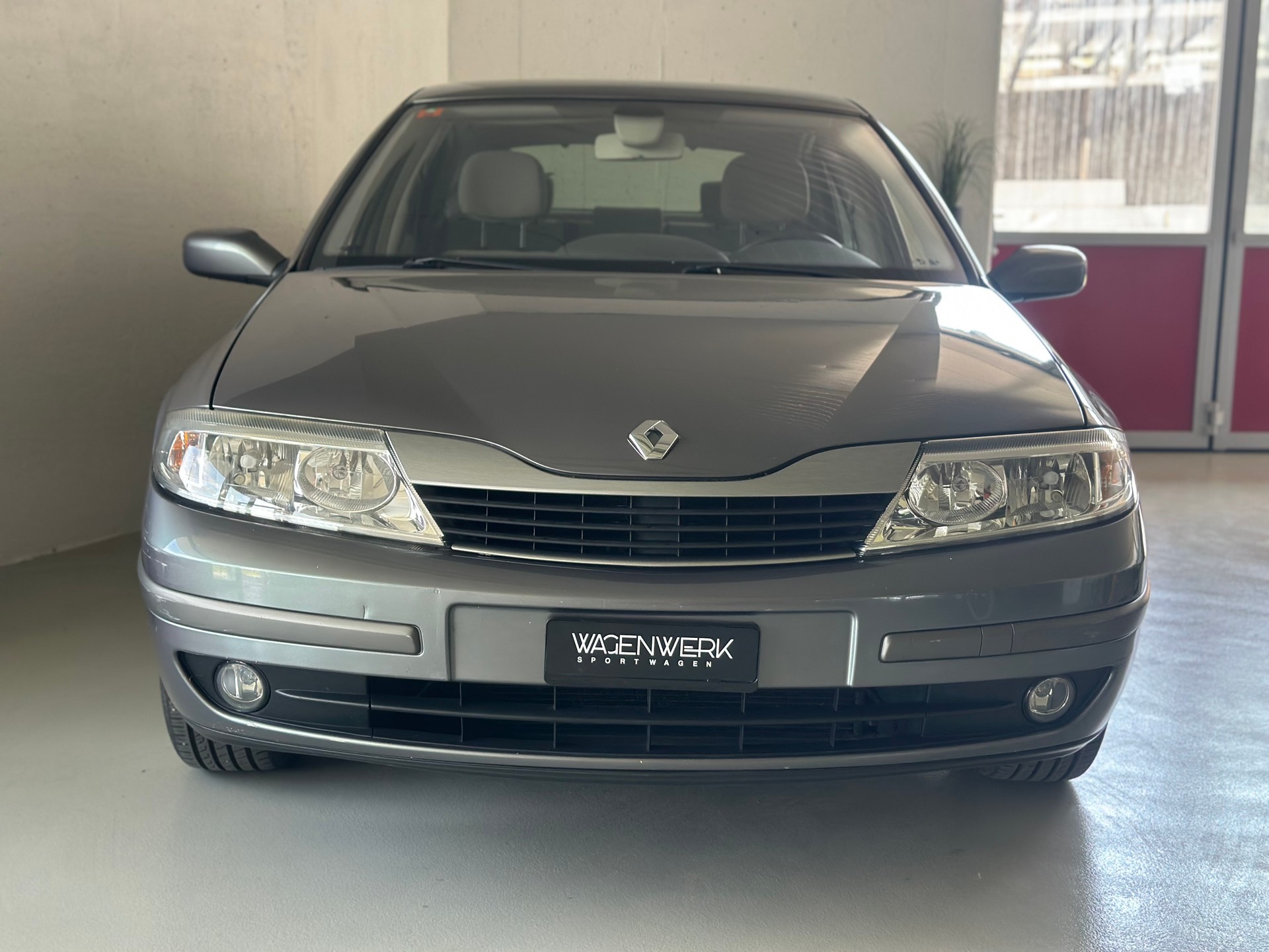 RENAULT Laguna 2.0 16V Dynamique Automatic-showroom-element-2