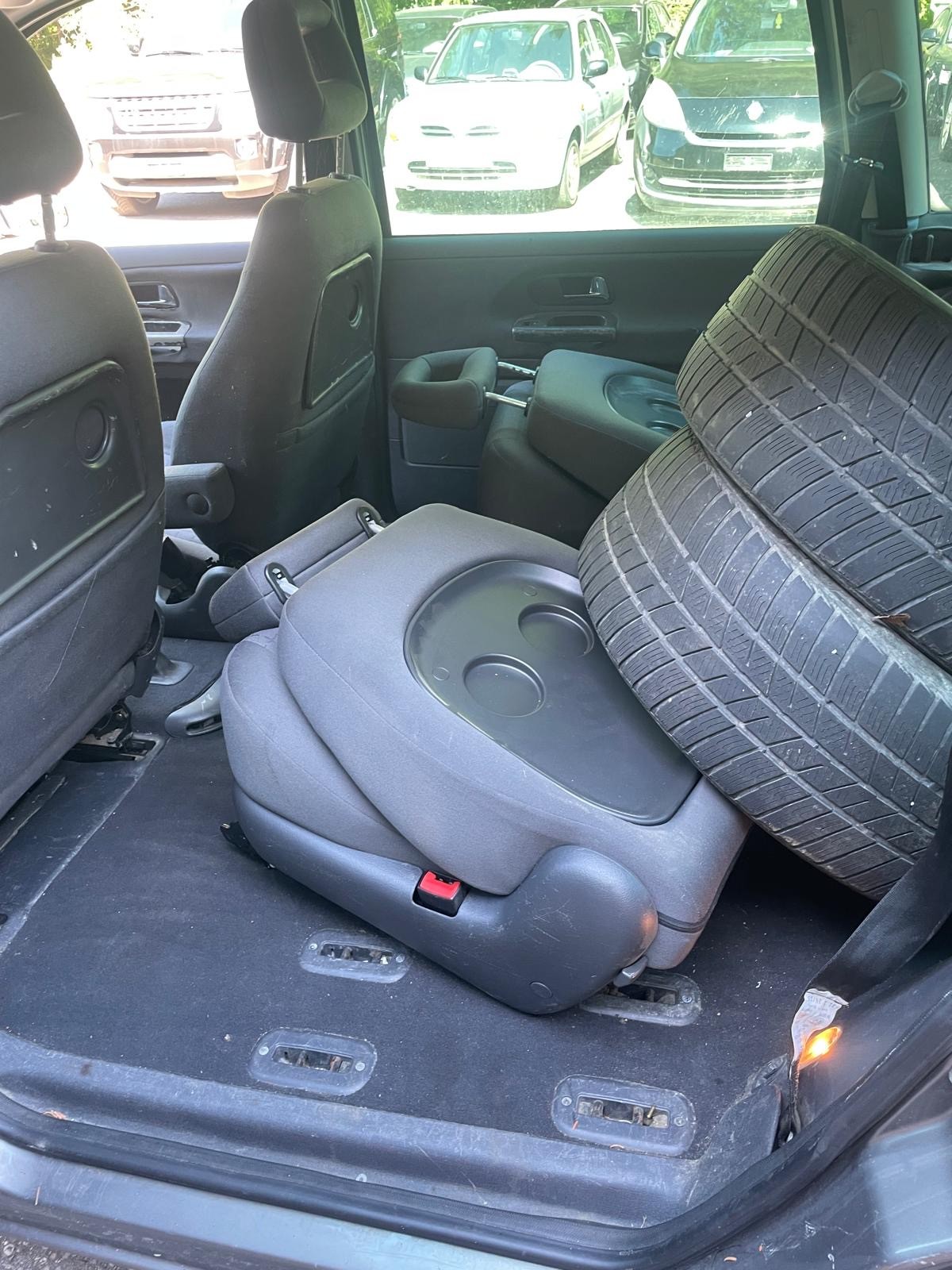 SEAT Alhambra 1.8 Turbo Sport-image-9