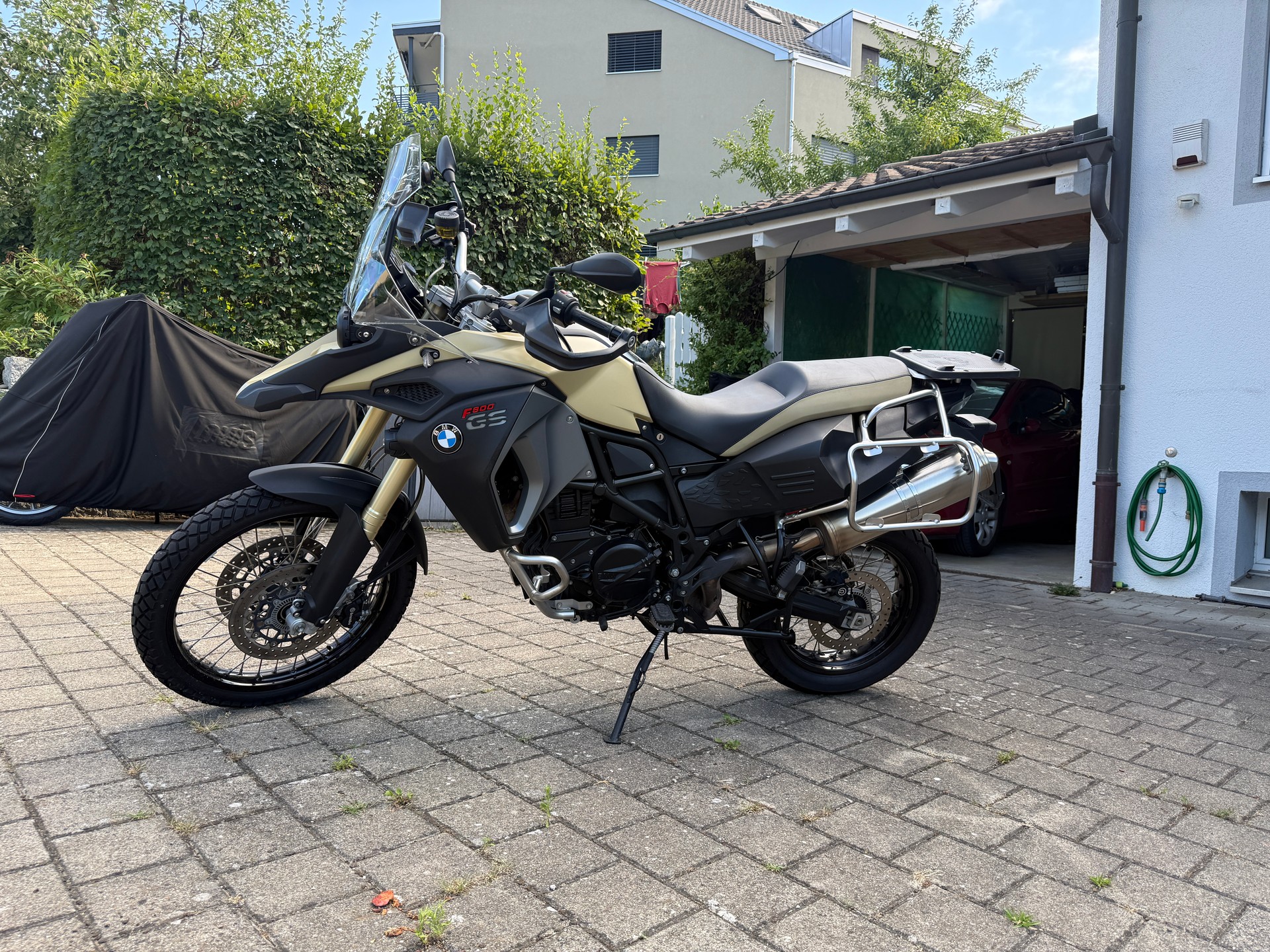 BMW F 800 GS Adventure ABS-image-2