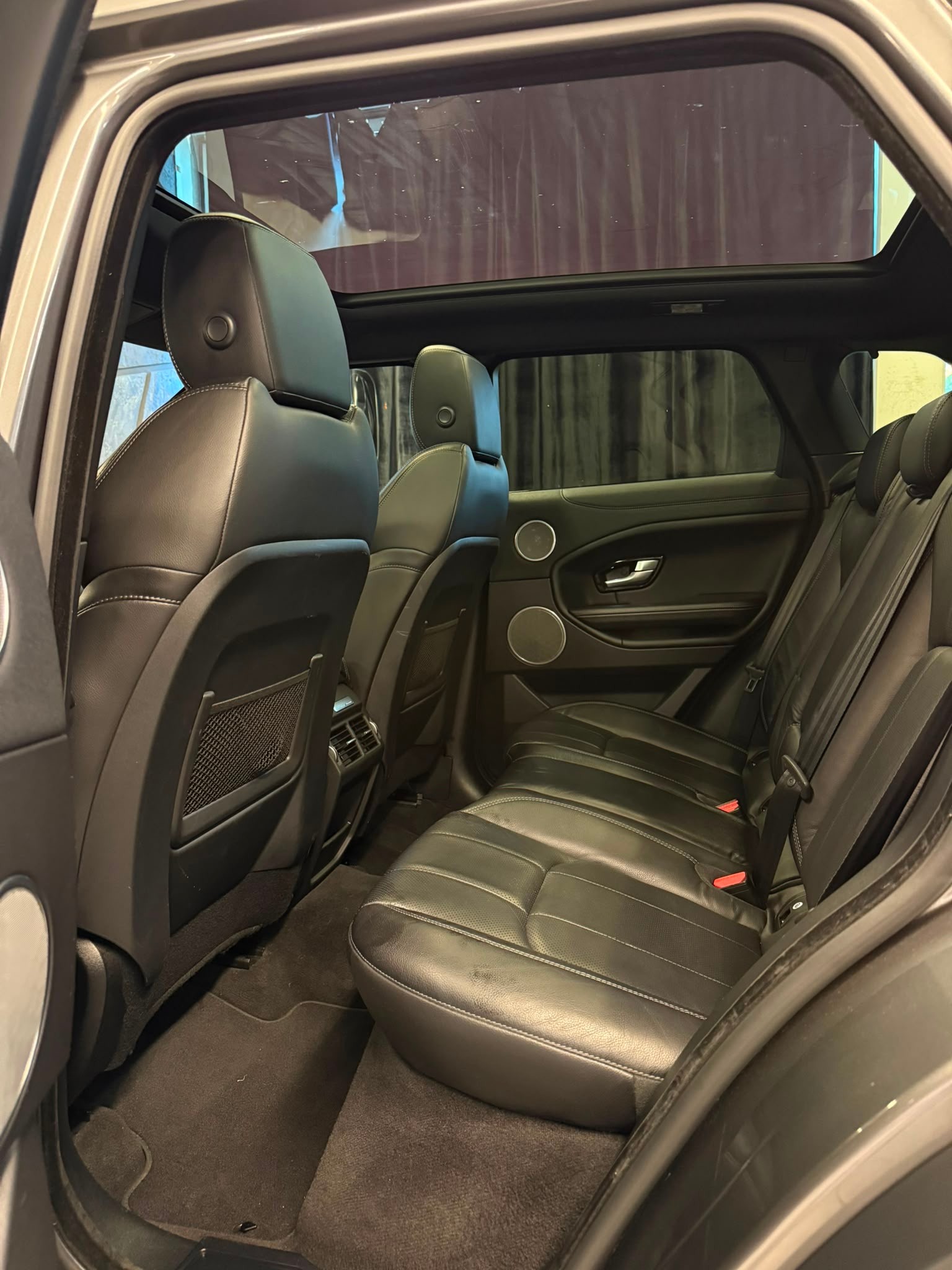 LAND ROVER Range Rover Evoque 2.0 Si4 SE Dynamic AT9-image-14