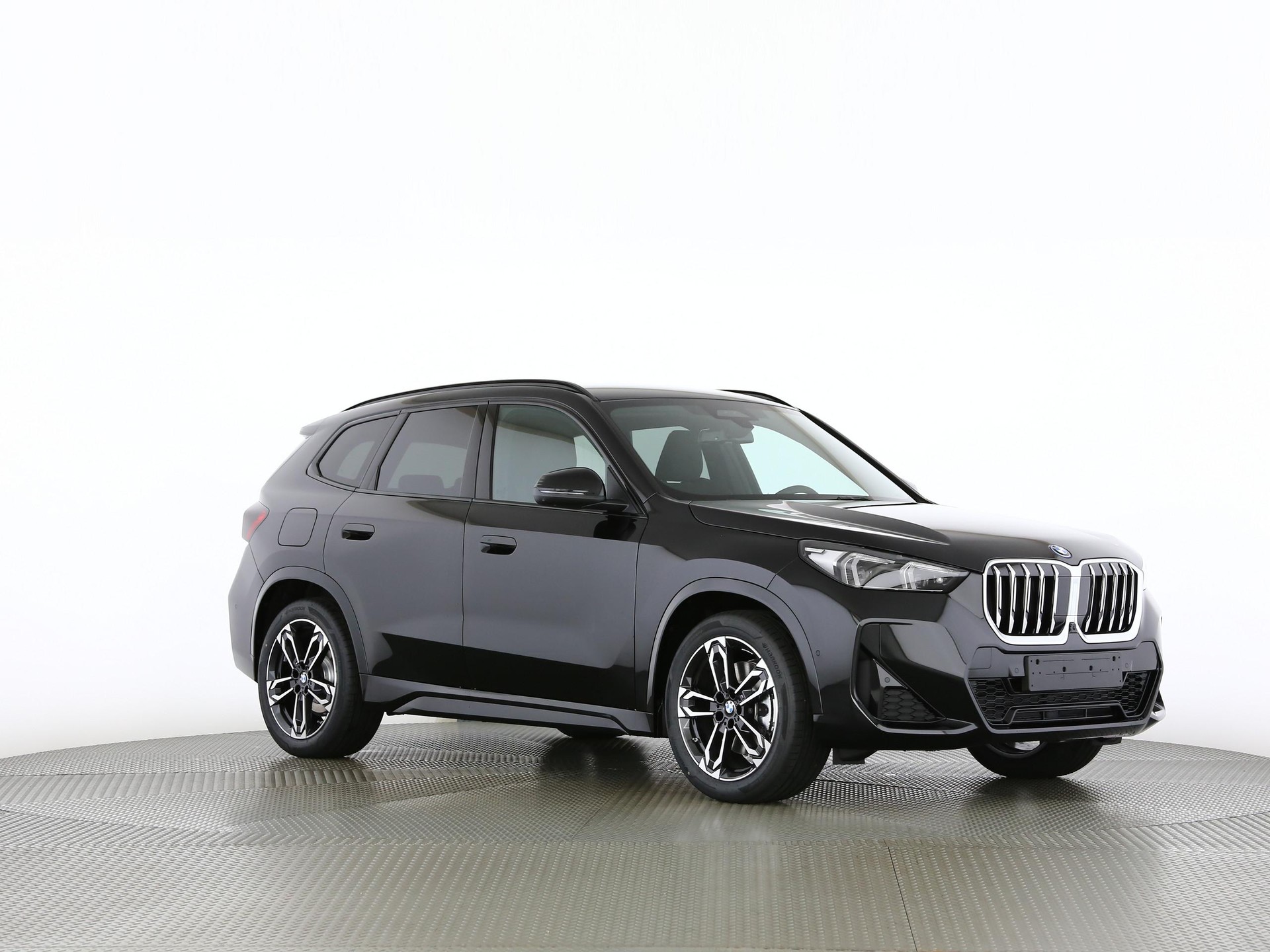 BMW X1 30e xDrive paddles-image-26
