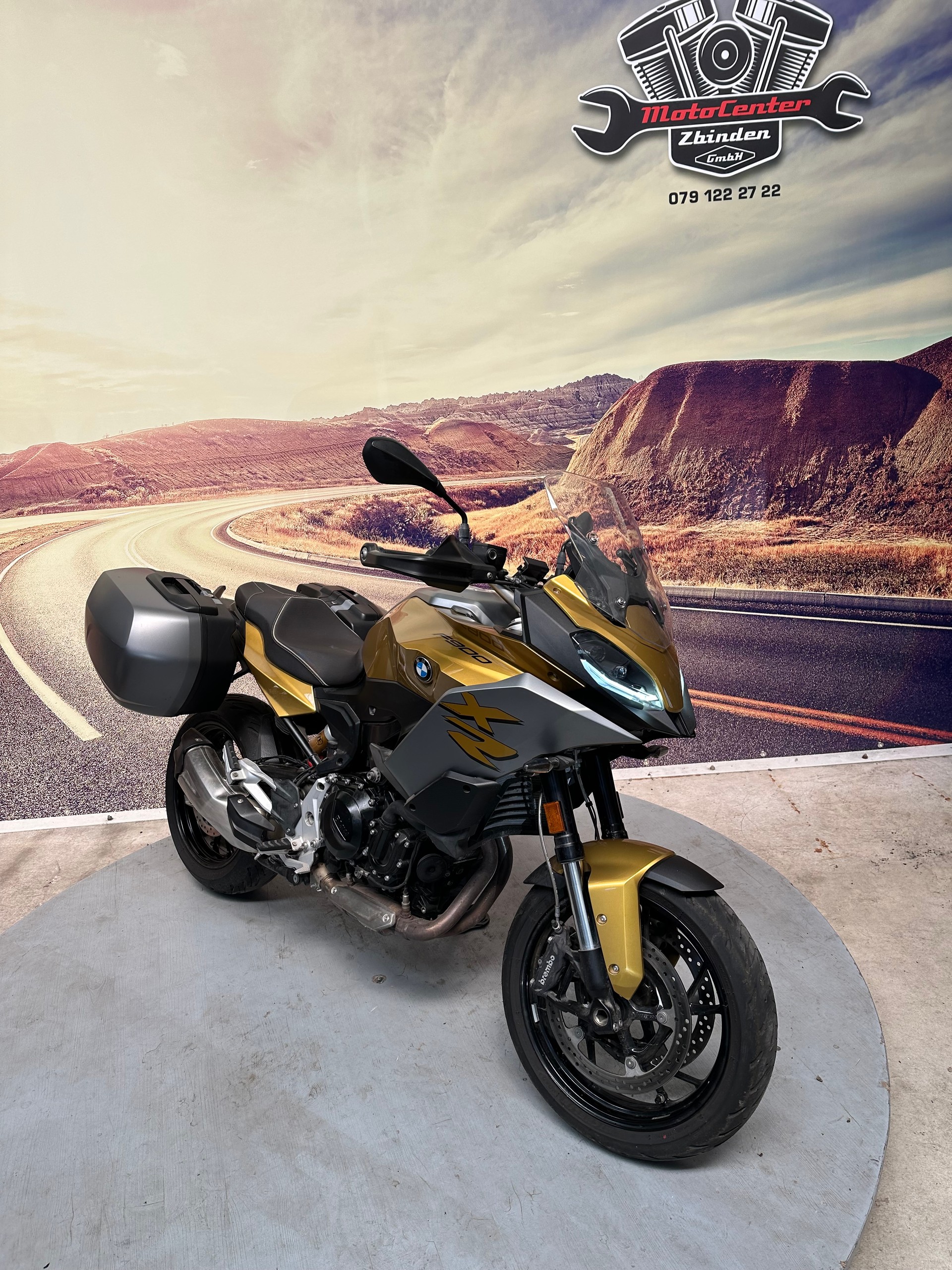 BMW F 900 XR ABS-image-1
