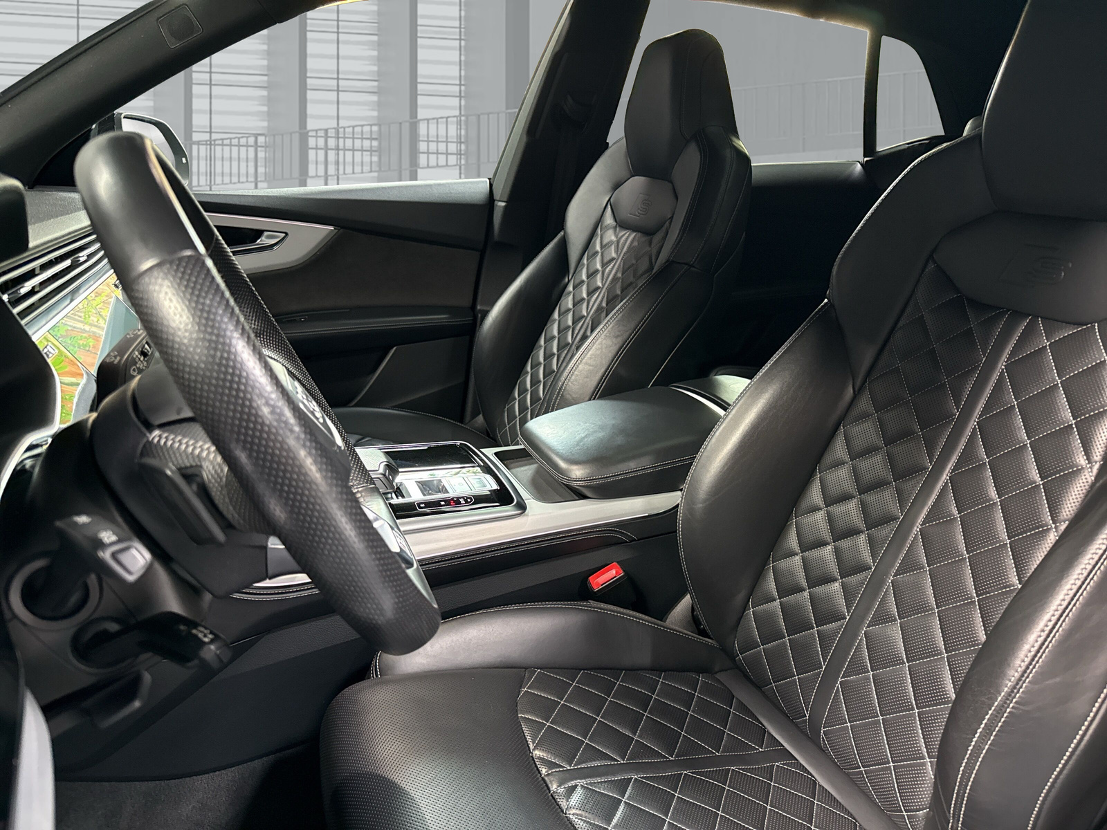 AUDI Q8 50 TDI quattro tiptronic S-Line-image-10