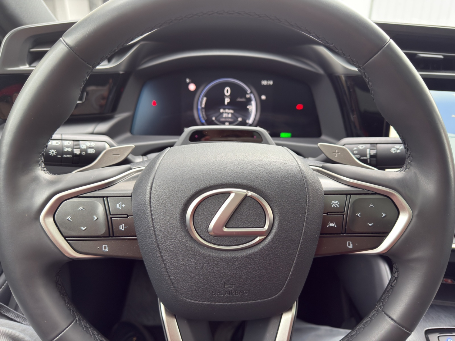 LEXUS RZ 450e Excellence-image-11