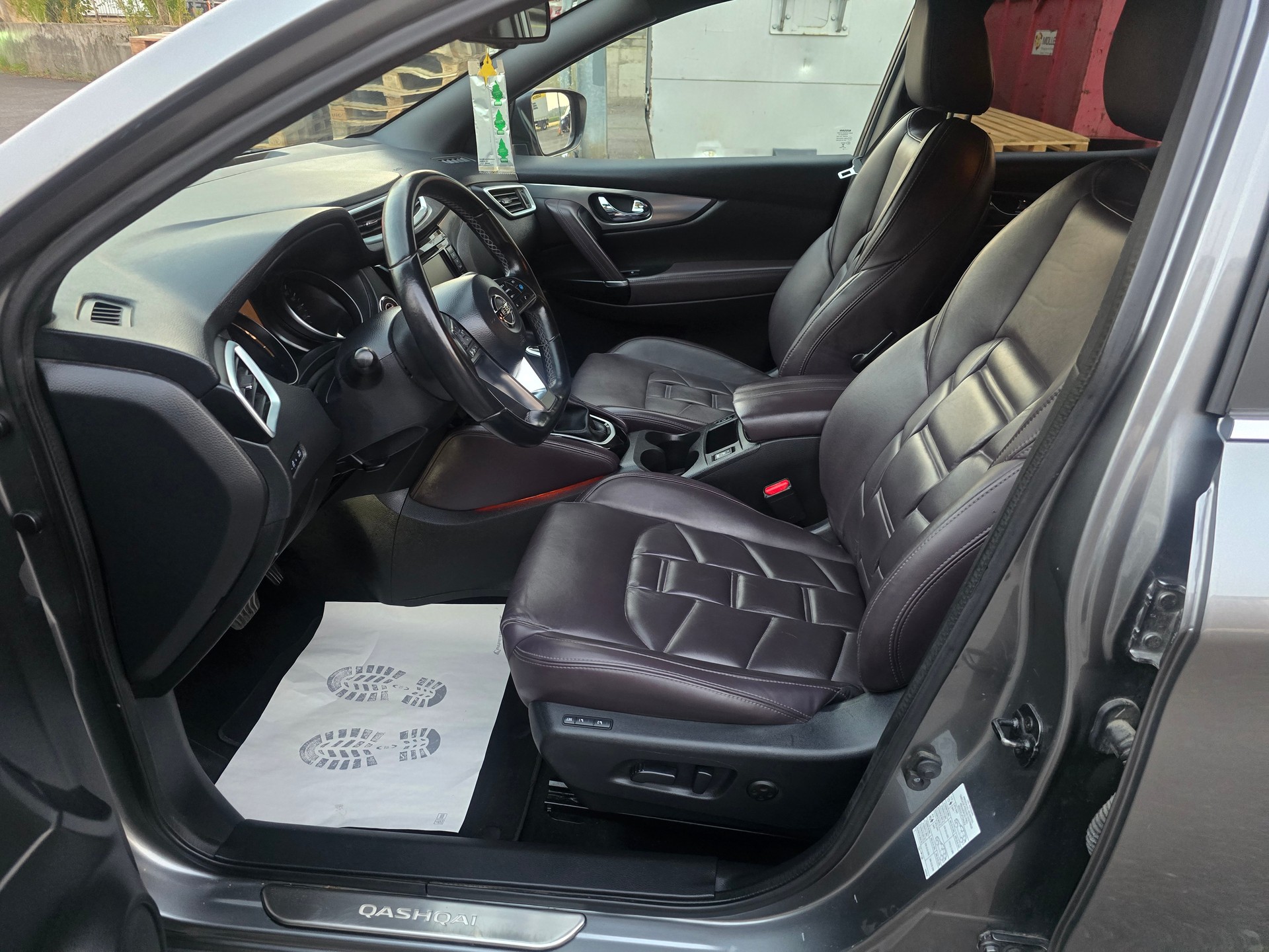 NISSAN Qashqai 1.3 DIG-T acenta DCT-image-9