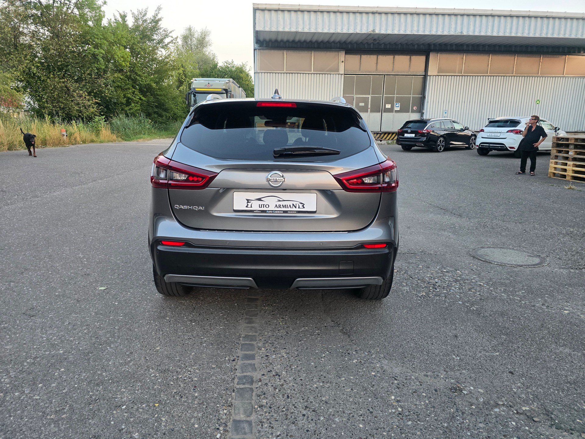 NISSAN Qashqai 1.3 DIG-T acenta DCT-showroom-element-3
