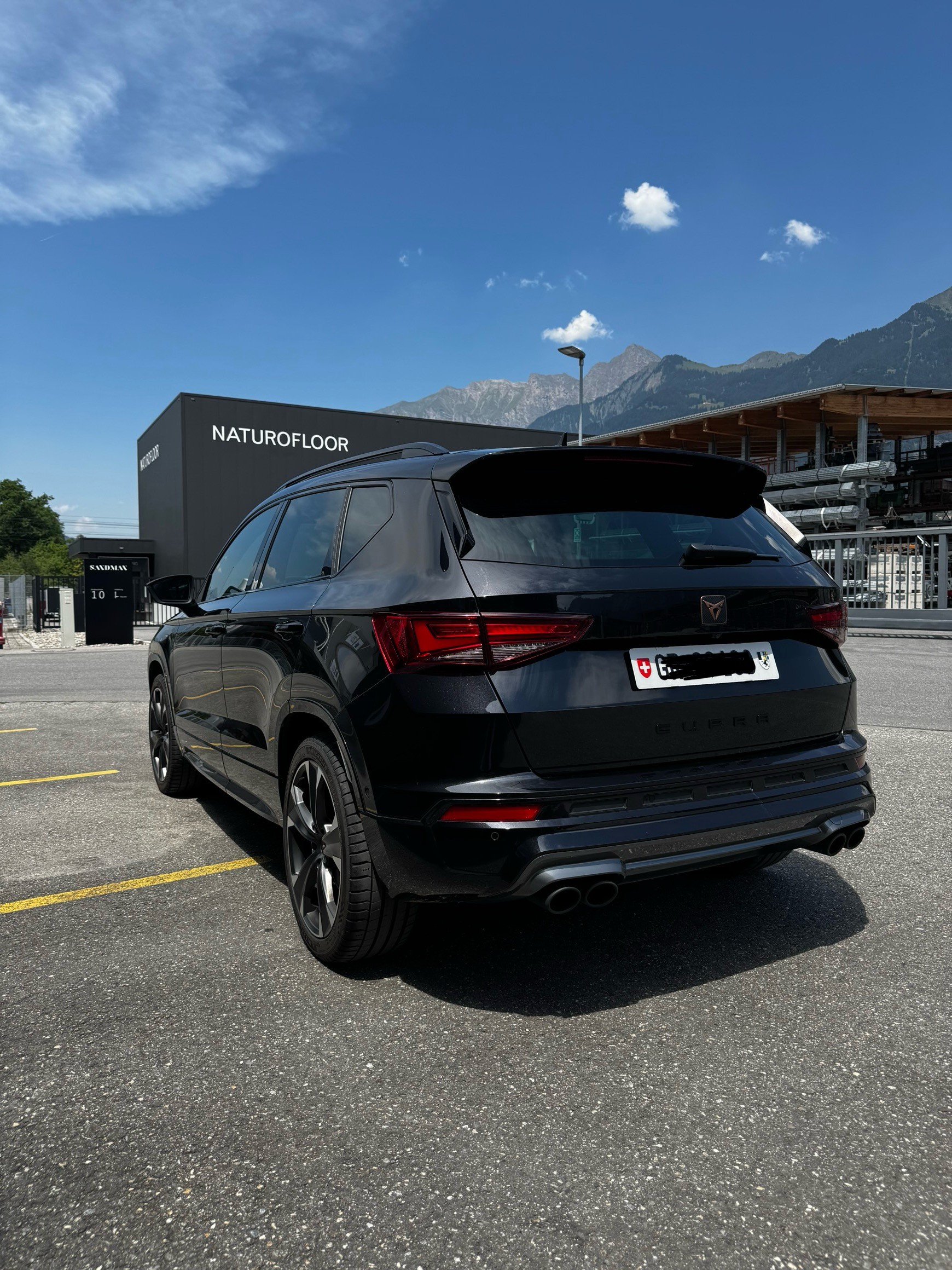 CUPRA 2.0 TSI VZ 4Drive DSG-image-2