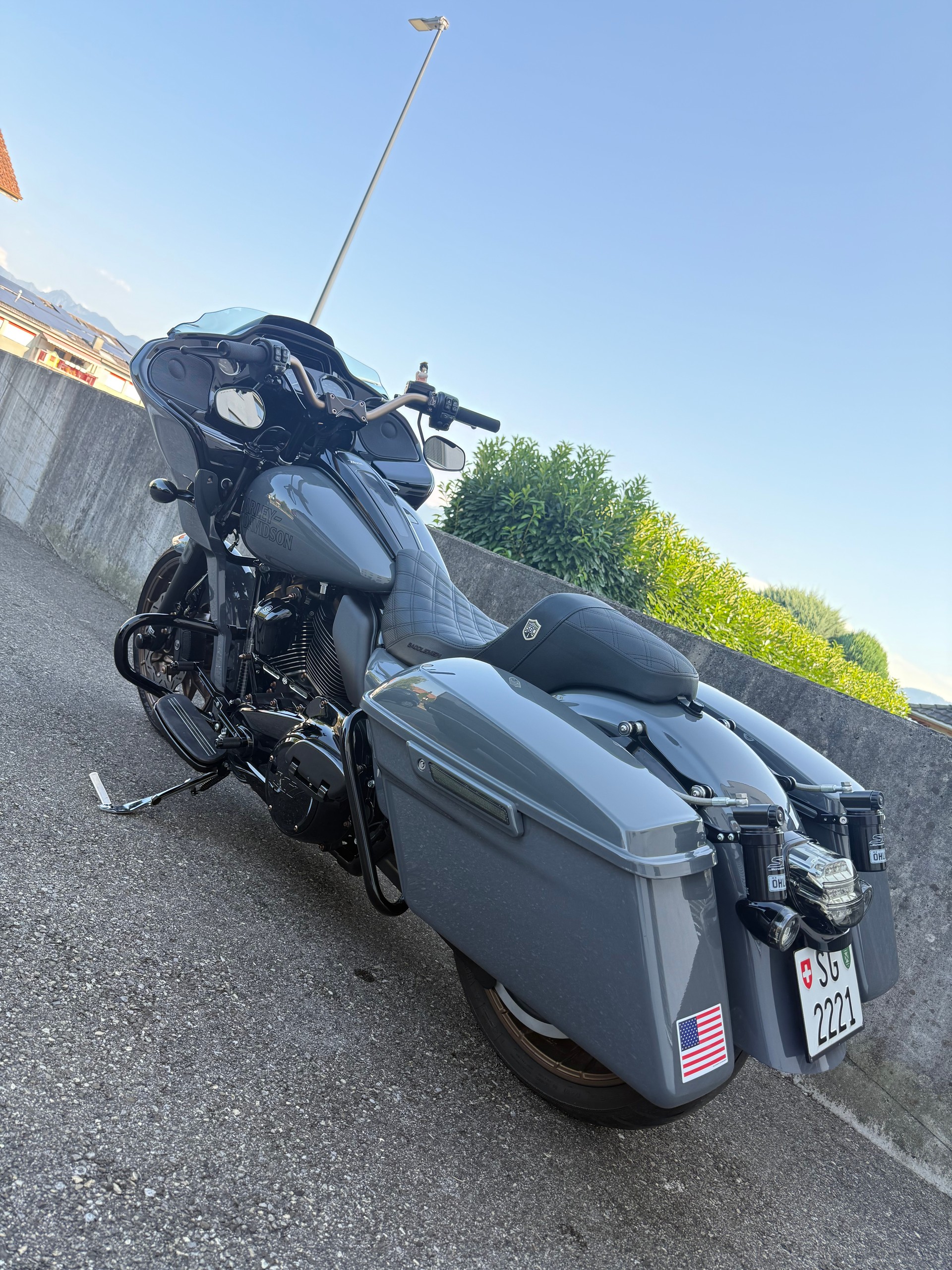 HARLEY-DAVIDSON FLTRXST Road Glide ST 117-image-2