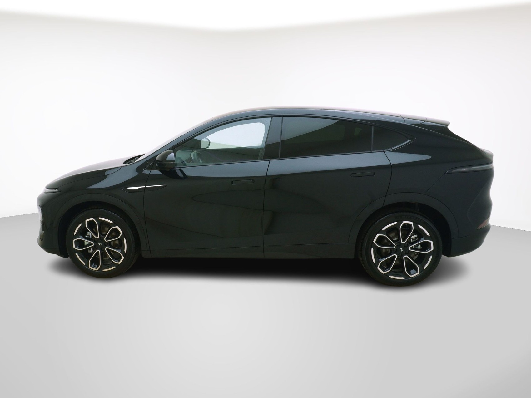 XPENG G6 Performance AWD-showroom-element-1