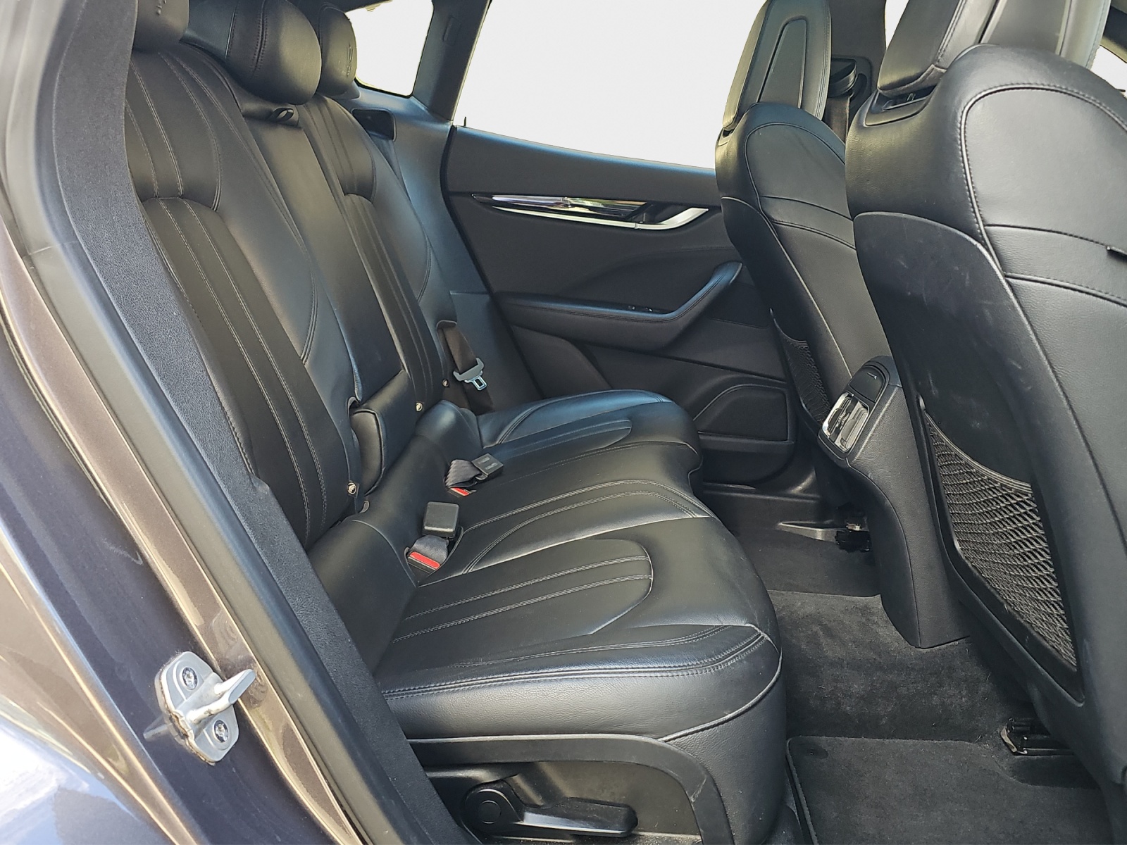 MASERATI Levante S 3.0 V6 GranSport Automatica-image-18