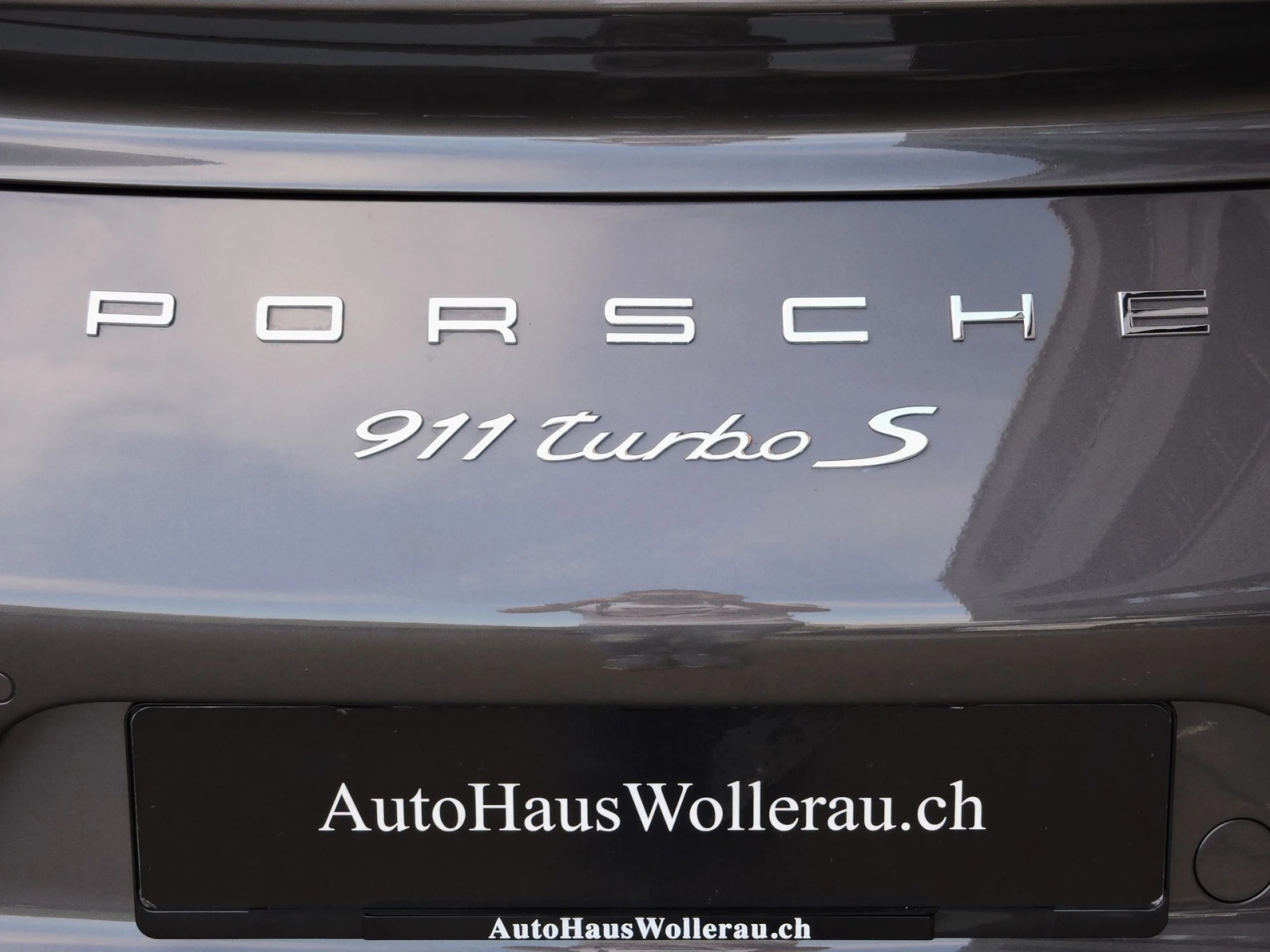 PORSCHE 911 Coupé 3.8 Turbo S PDK-image-13