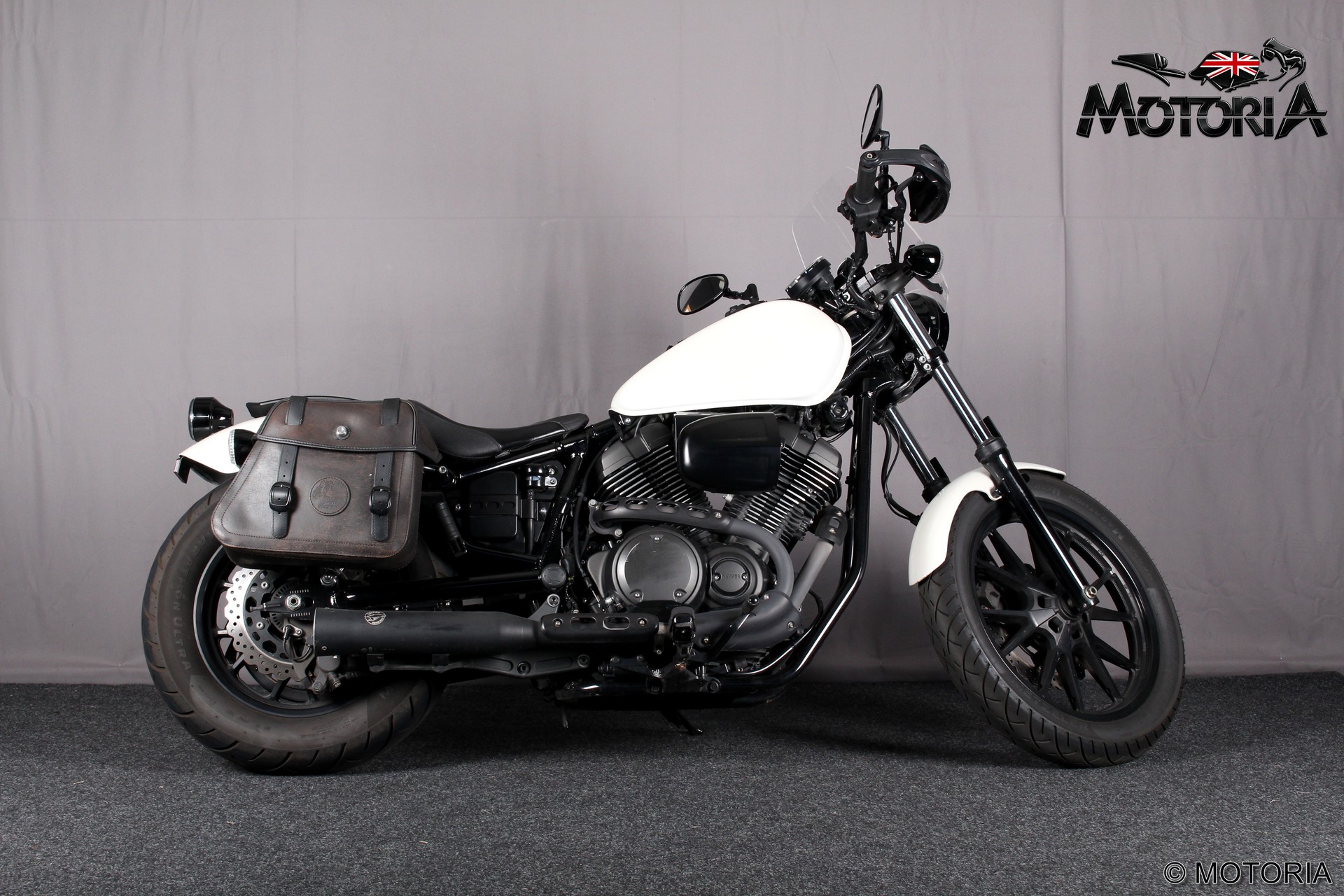 YAMAHA XVS 950 A Midnight Star-showroom-element-1