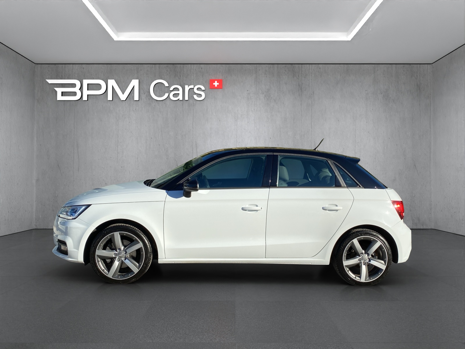 AUDI A1 Sportback 1.4 TFSI Sport S-tronic-showroom-element-2