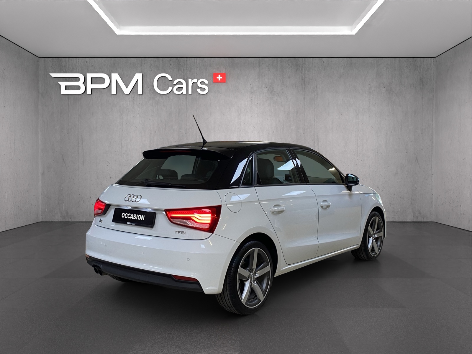 AUDI A1 Sportback 1.4 TFSI Sport S-tronic-showroom-element-1