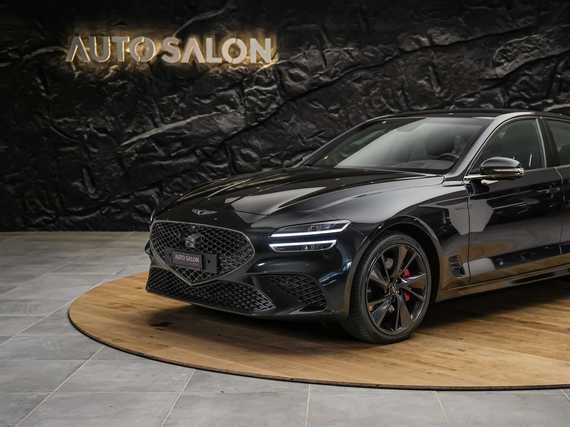 GENESIS G70 2.0 TGDI Sport AT8 AWD *ALL BLACK*Werksgarantie*Lenkradheizung*Sitzbelüftung*Head-Up*-image-15