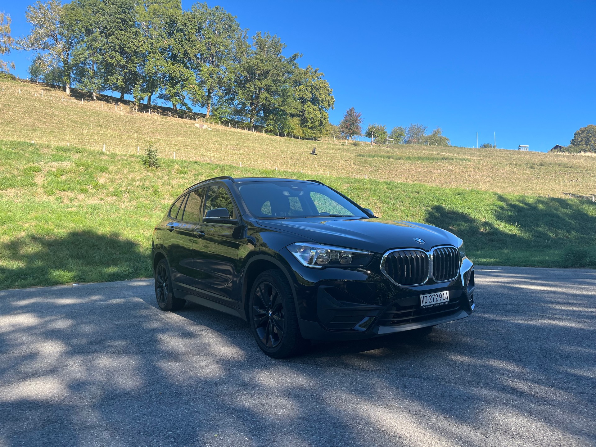 BMW X1 sDrive 18d Sport Line Steptronic-showroom-element-1