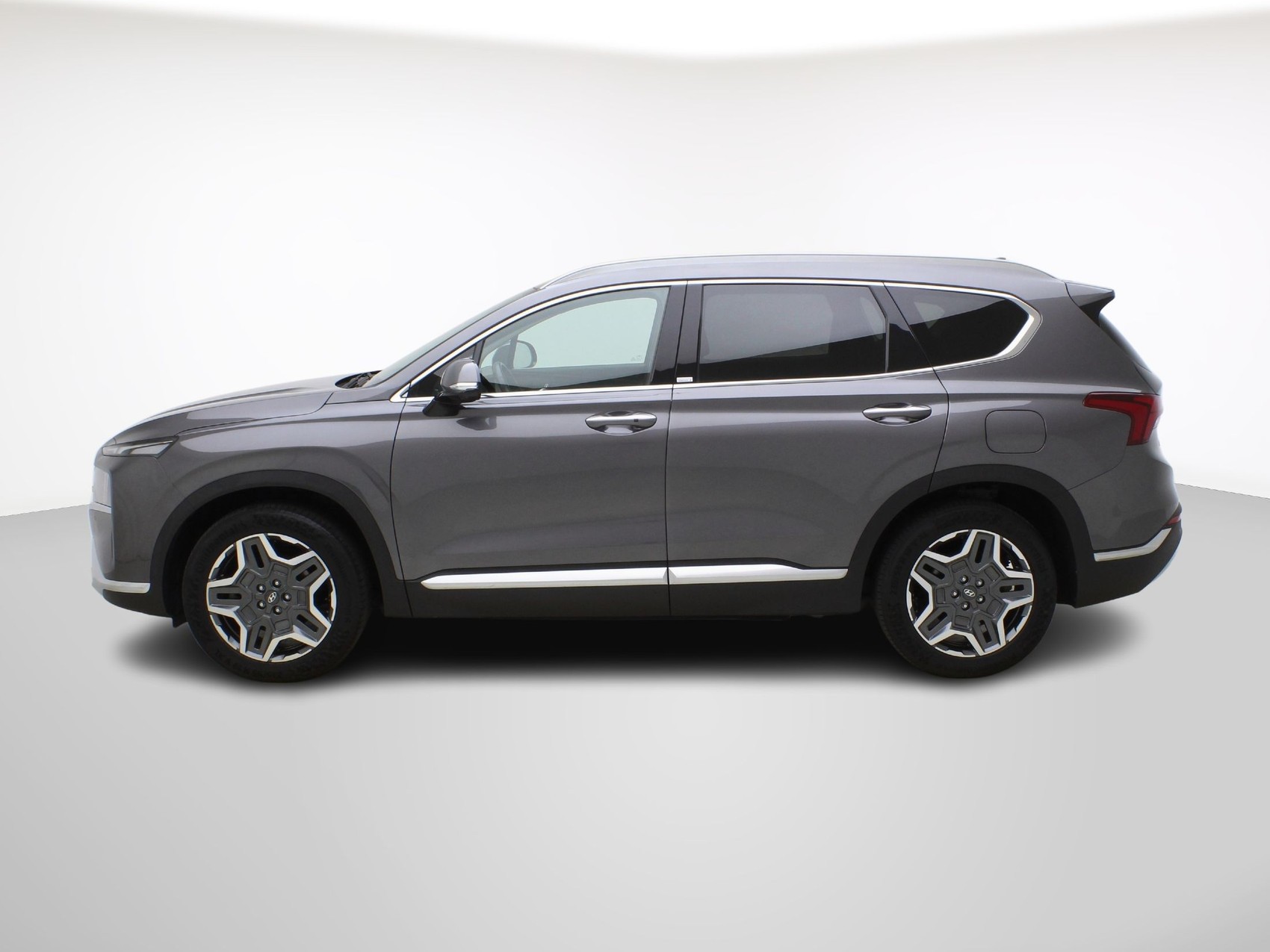 HYUNDAI Santa Fe 1.6 T-GDi PHEV Premium-showroom-element-2