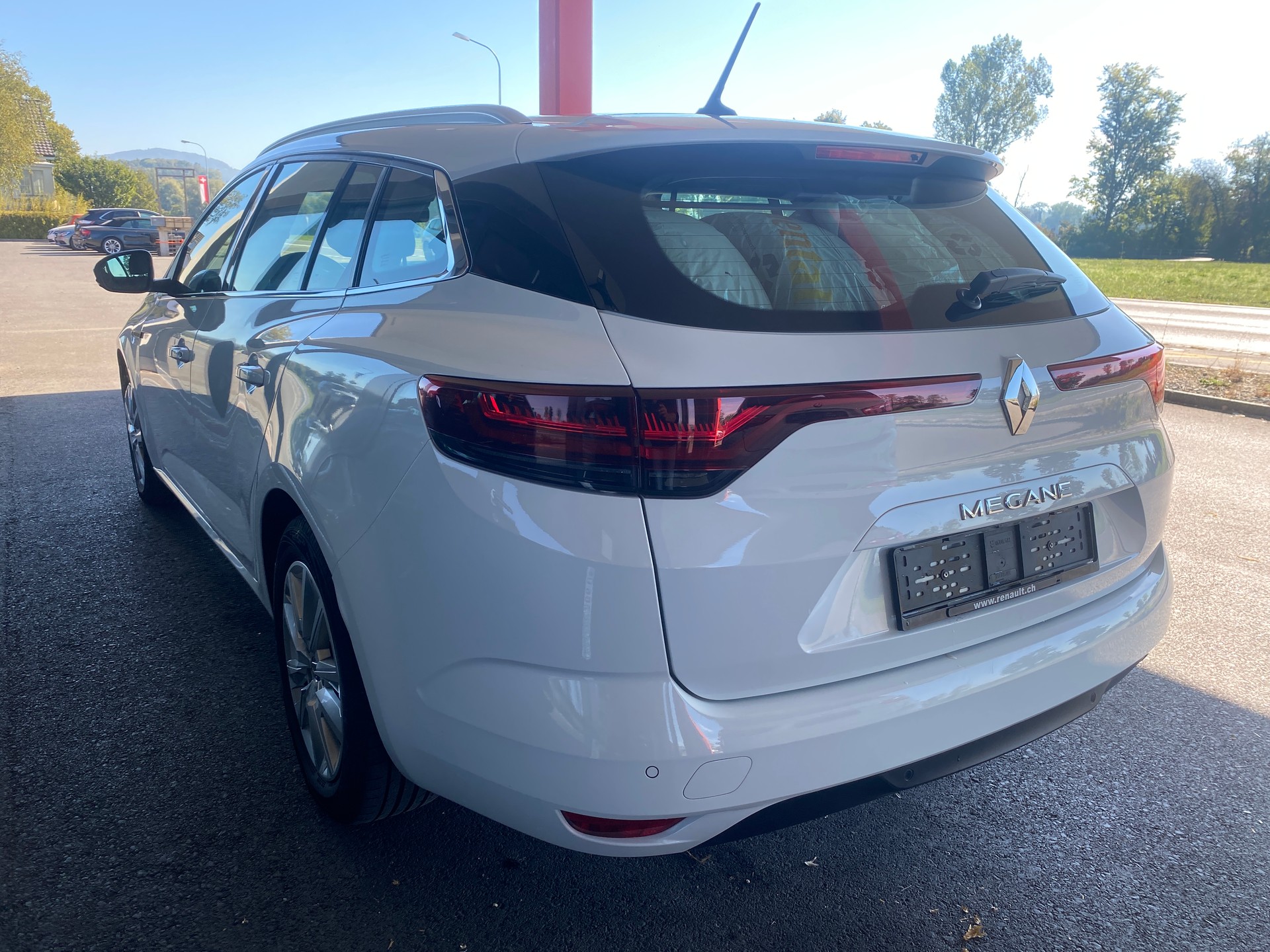 RENAULT Mégane Grandtour 1.5 dCi Business EDC-showroom-element-2