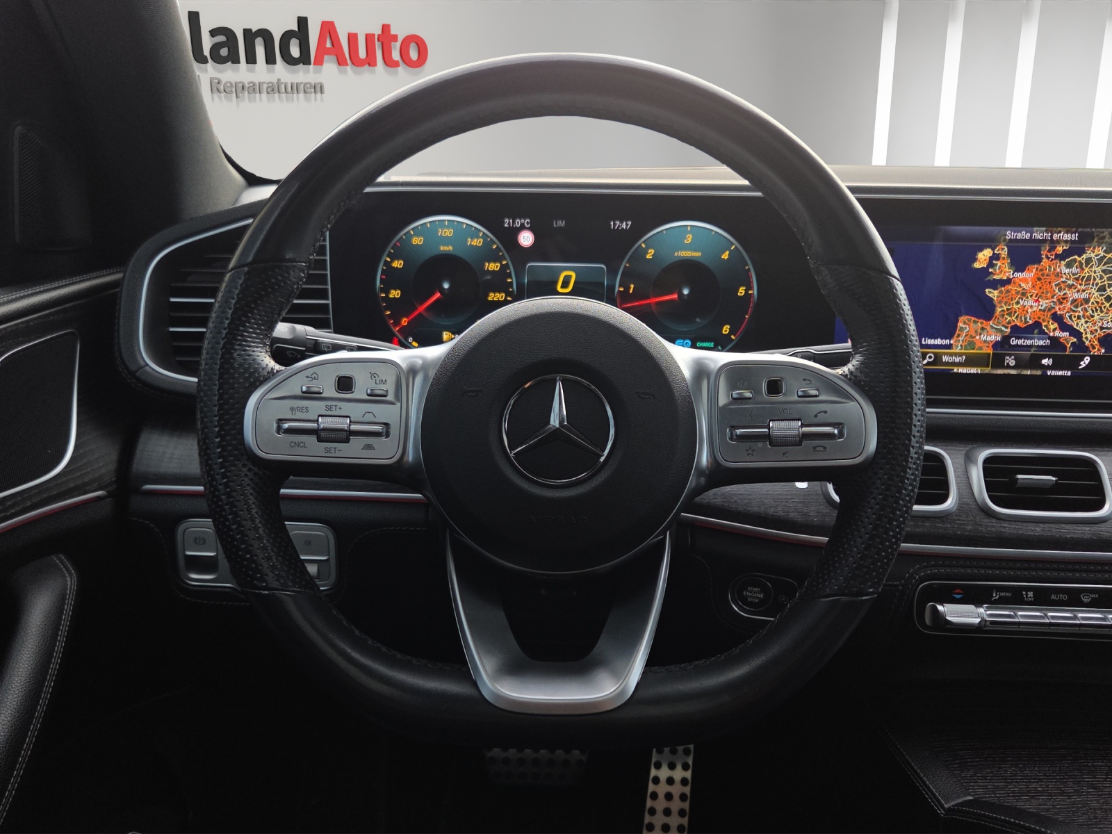 MERCEDES-BENZ GLE 300 d 4Matic AMG Line 9G-Tronic-image-7
