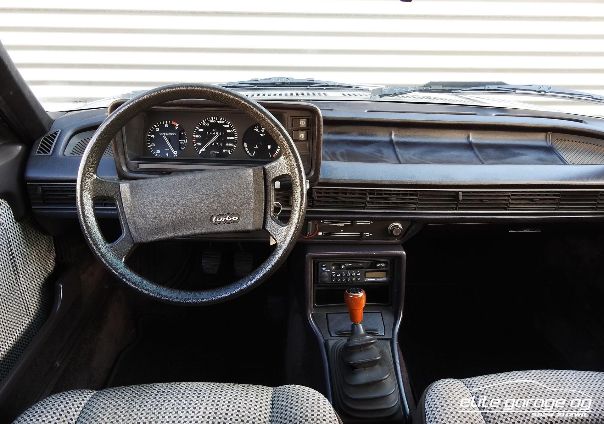 AUDI 200 Turbo 5E-image-9