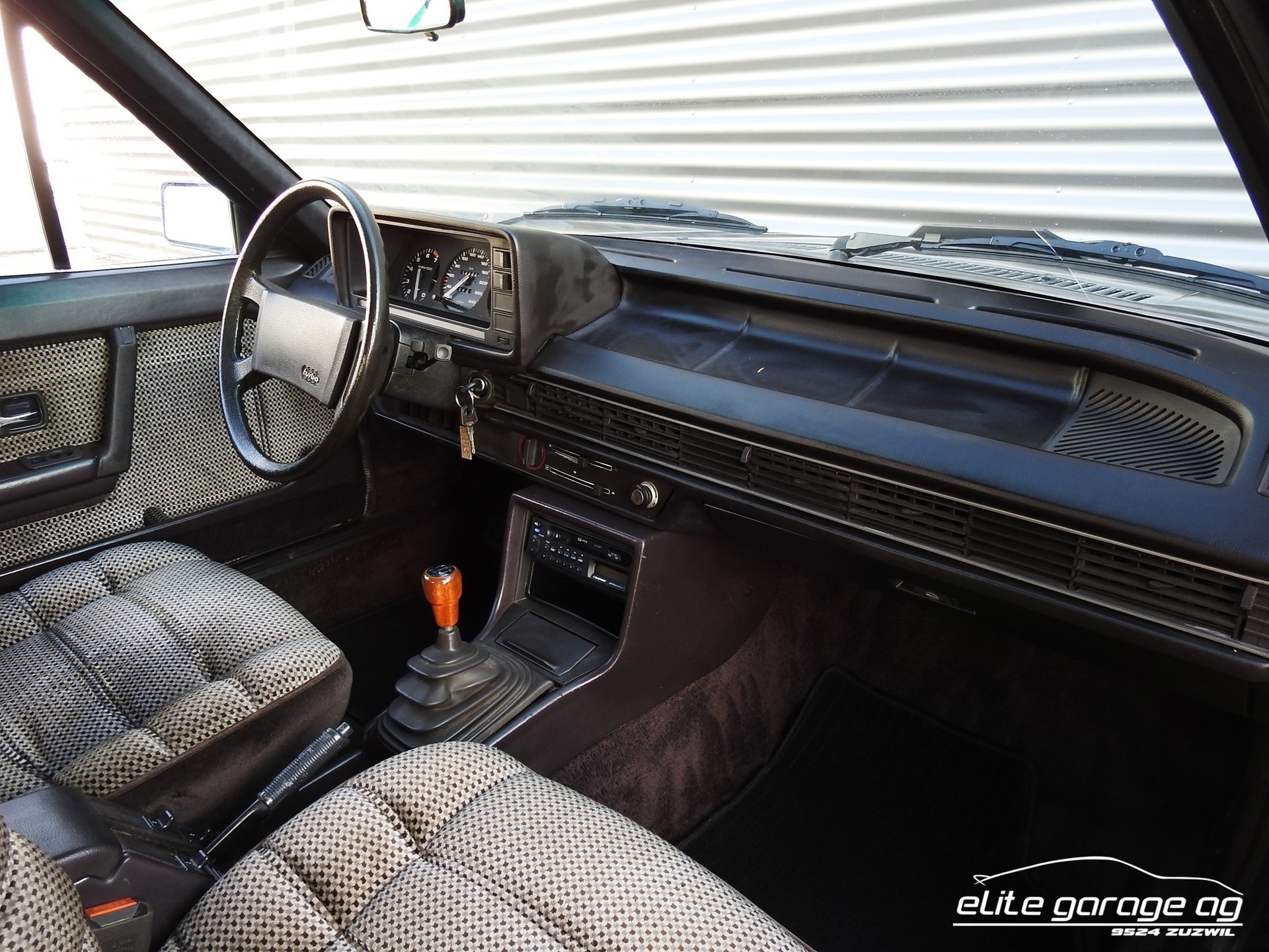 AUDI 200 Turbo 5E-image-10